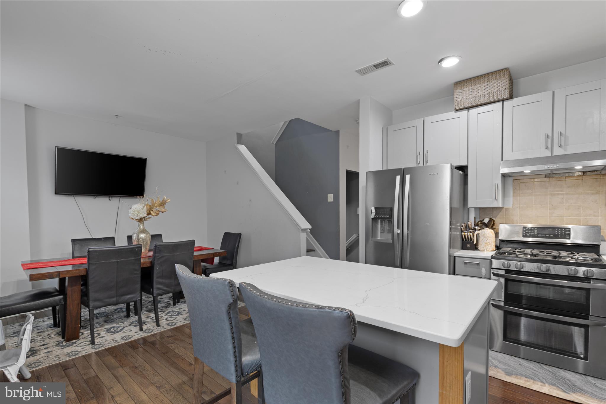 THE OAKS AT WATERS EDGE - Residential