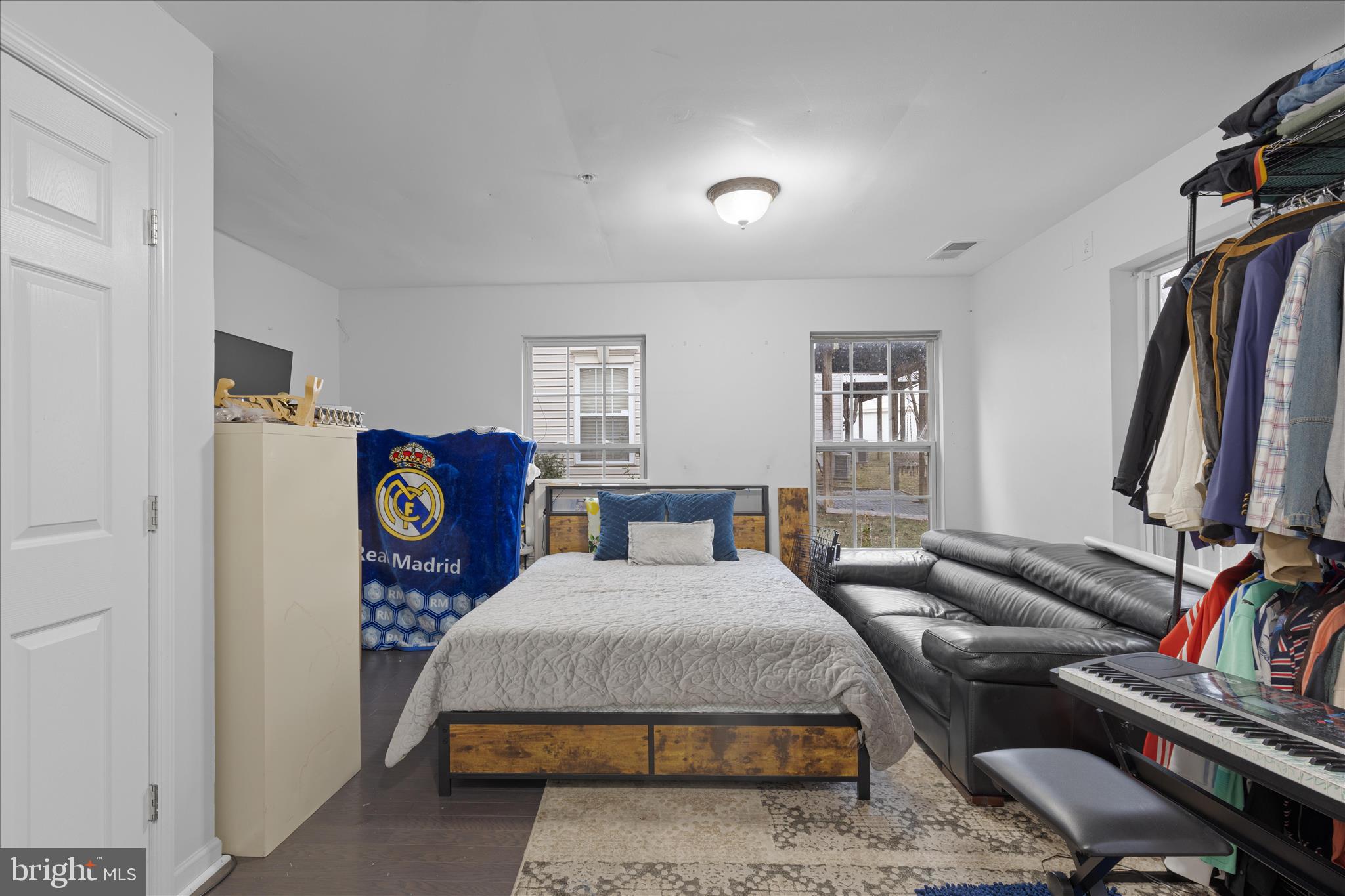 THE OAKS AT WATERS EDGE - Residential