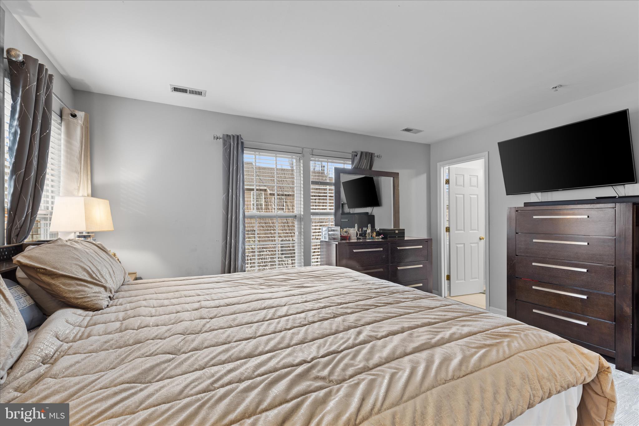 THE OAKS AT WATERS EDGE - Residential