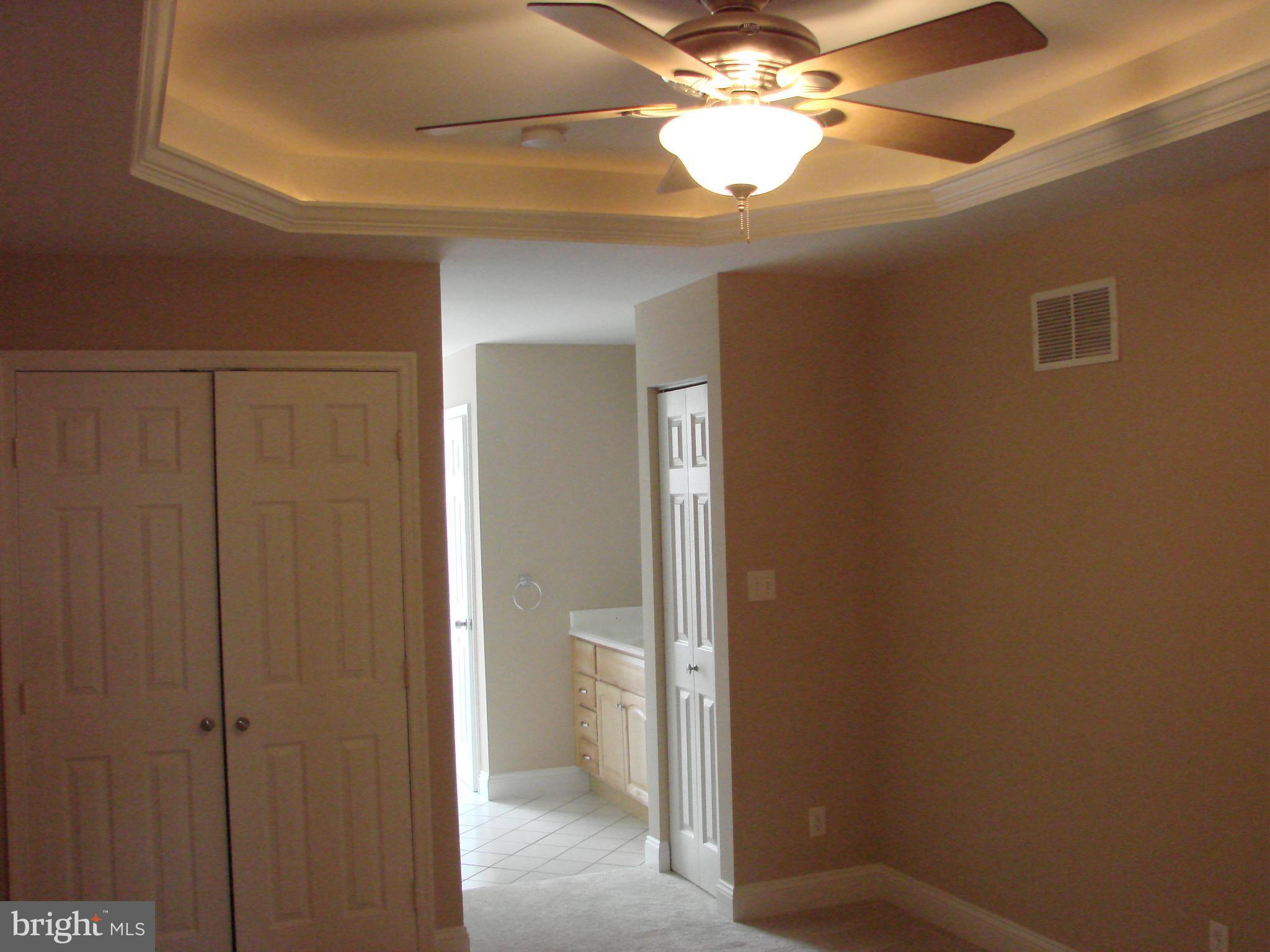 WASHINGTON VILLAGE - Residential