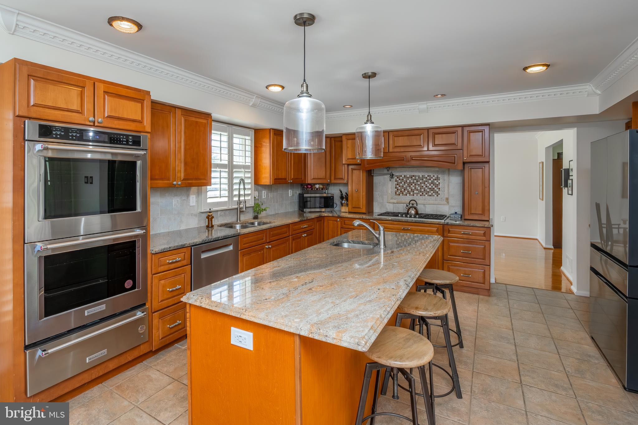 DOYLESTOWN CROSSIN - Residential