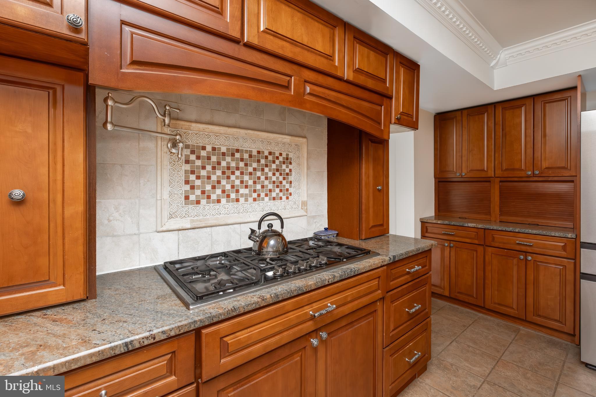 DOYLESTOWN CROSSIN - Residential