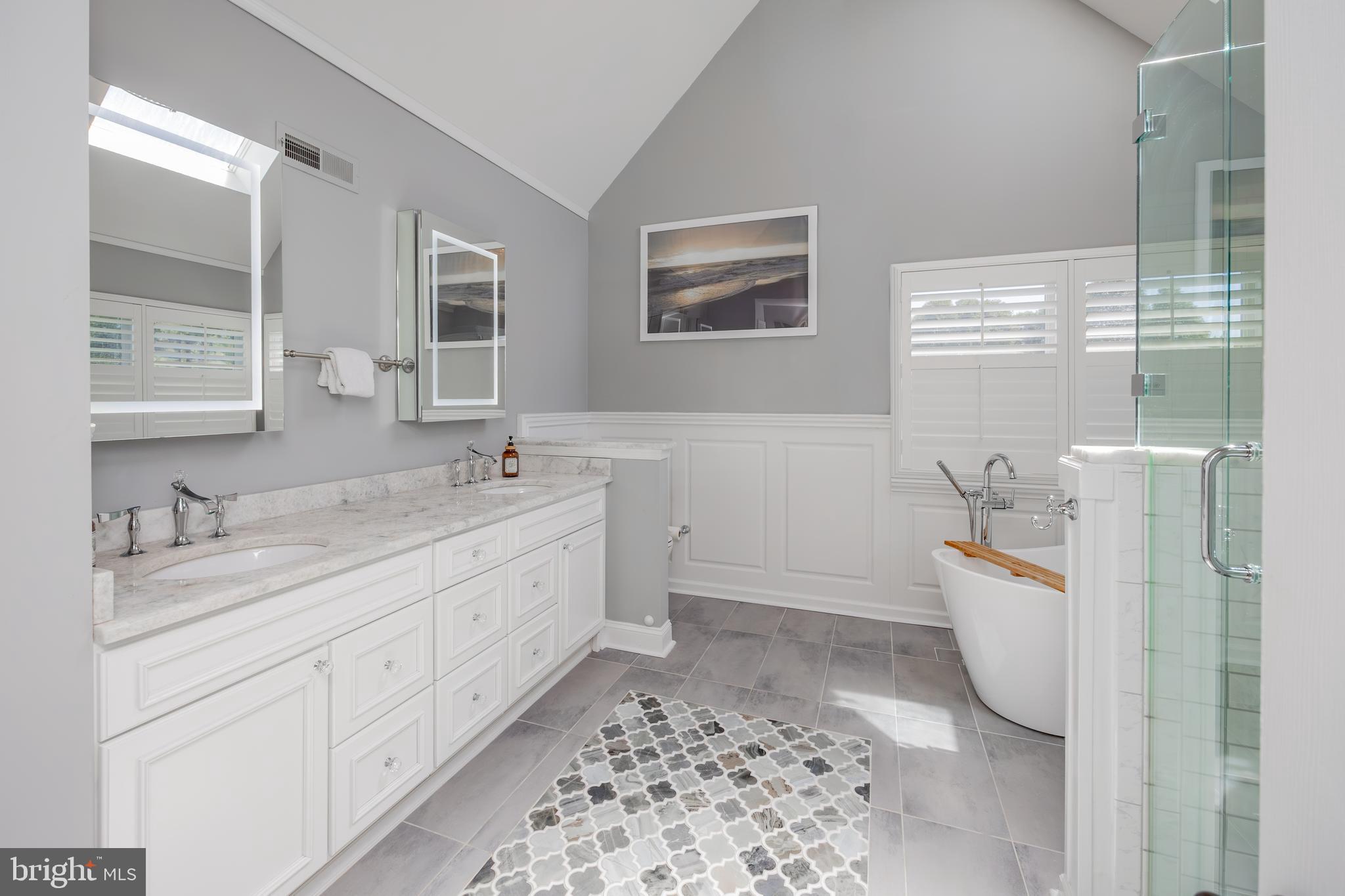 DOYLESTOWN CROSSIN - Residential