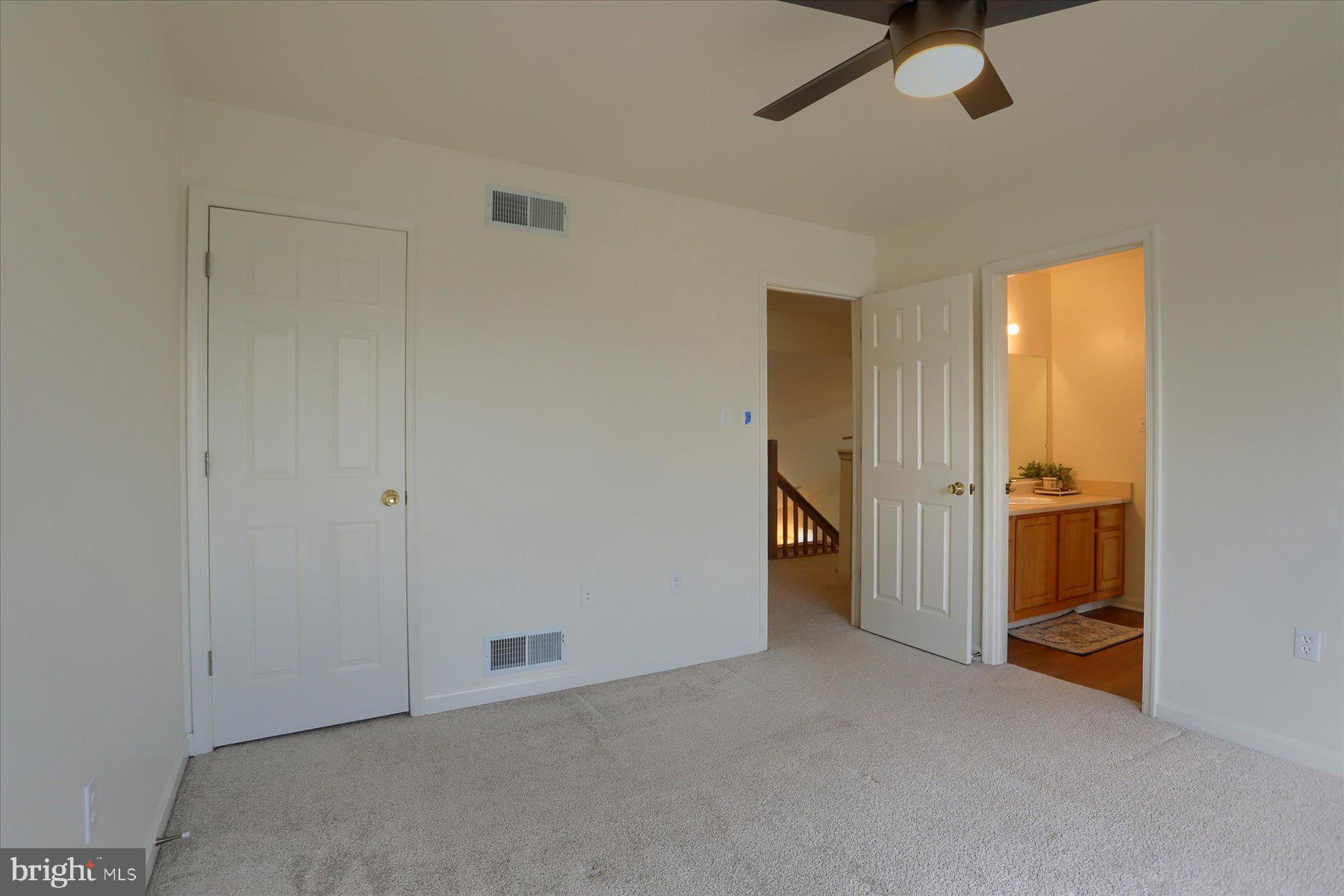 TOWNES AT SPRINGFORD - Residential