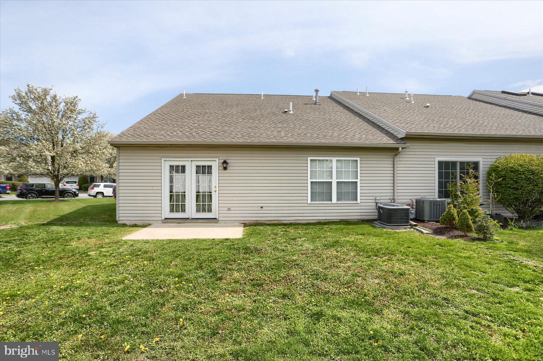 TOWNES AT SPRINGFORD - Residential