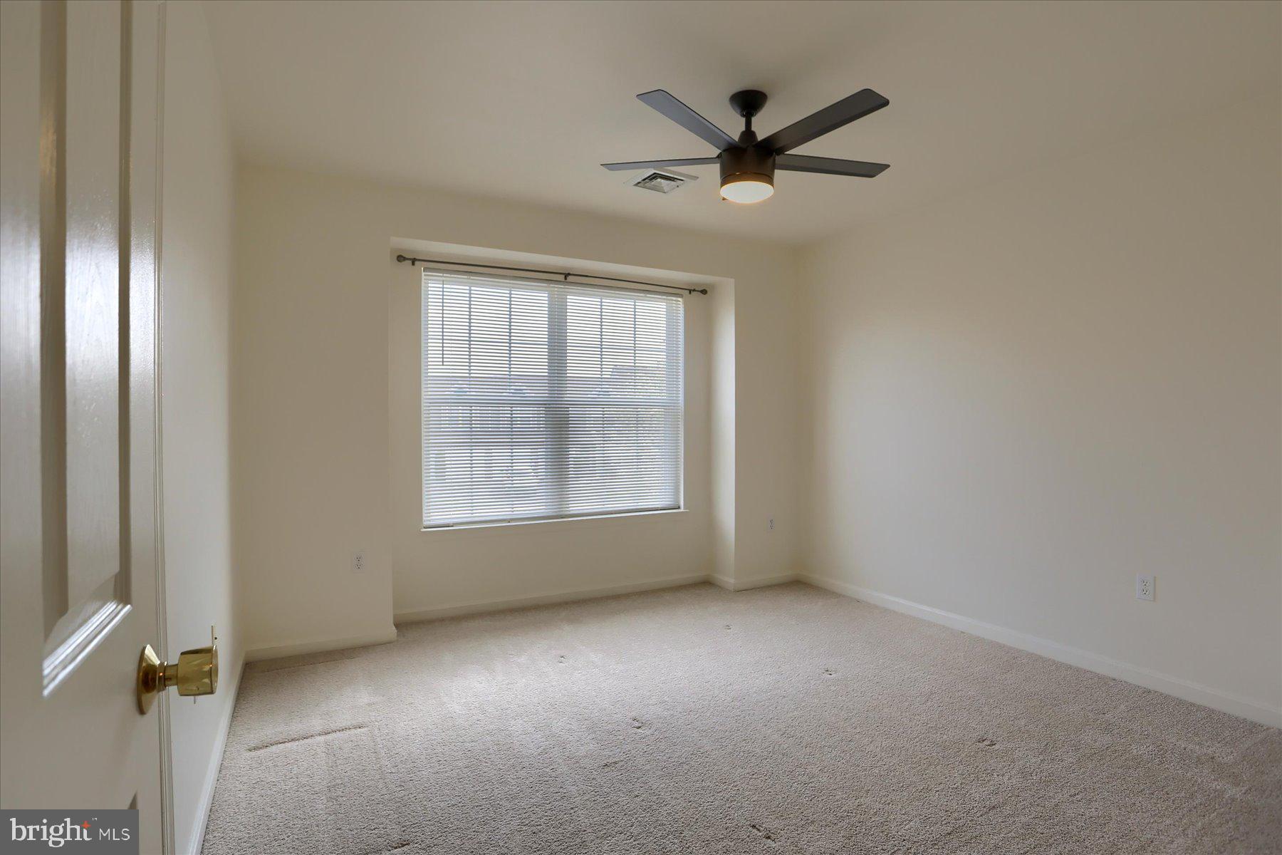 TOWNES AT SPRINGFORD - Residential