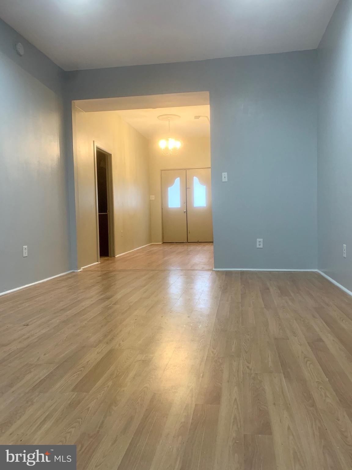 AVENUE OF THE ARTS - Residential Lease