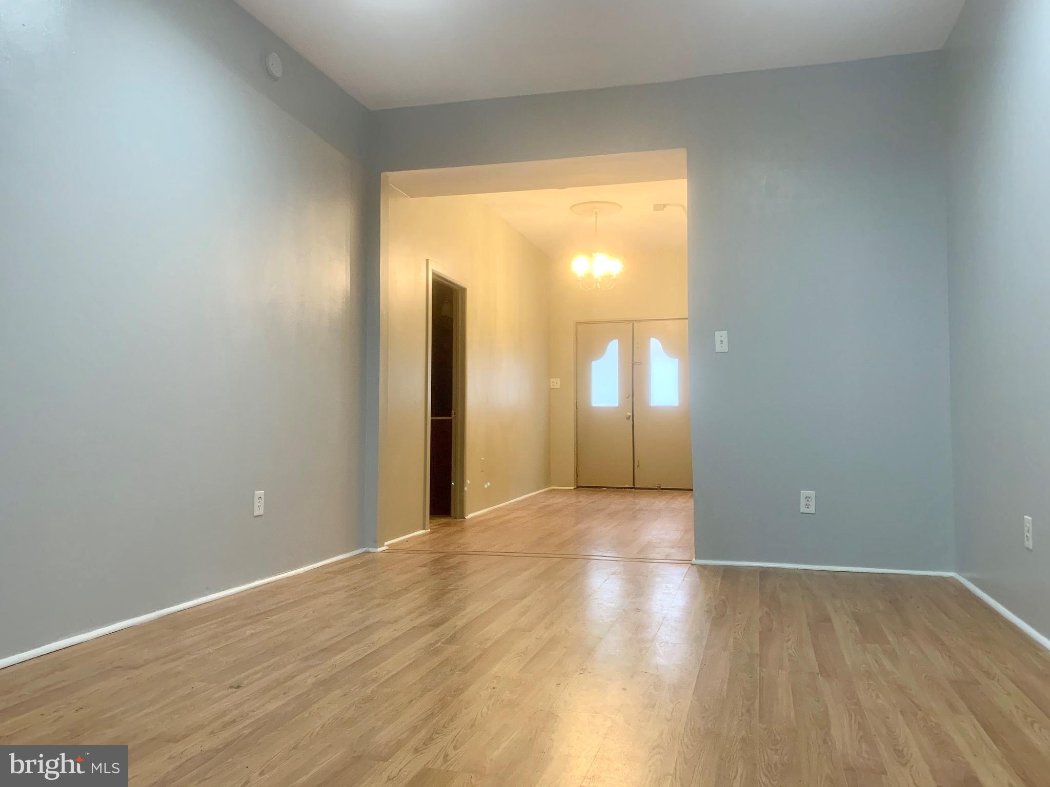 AVENUE OF THE ARTS - Residential Lease