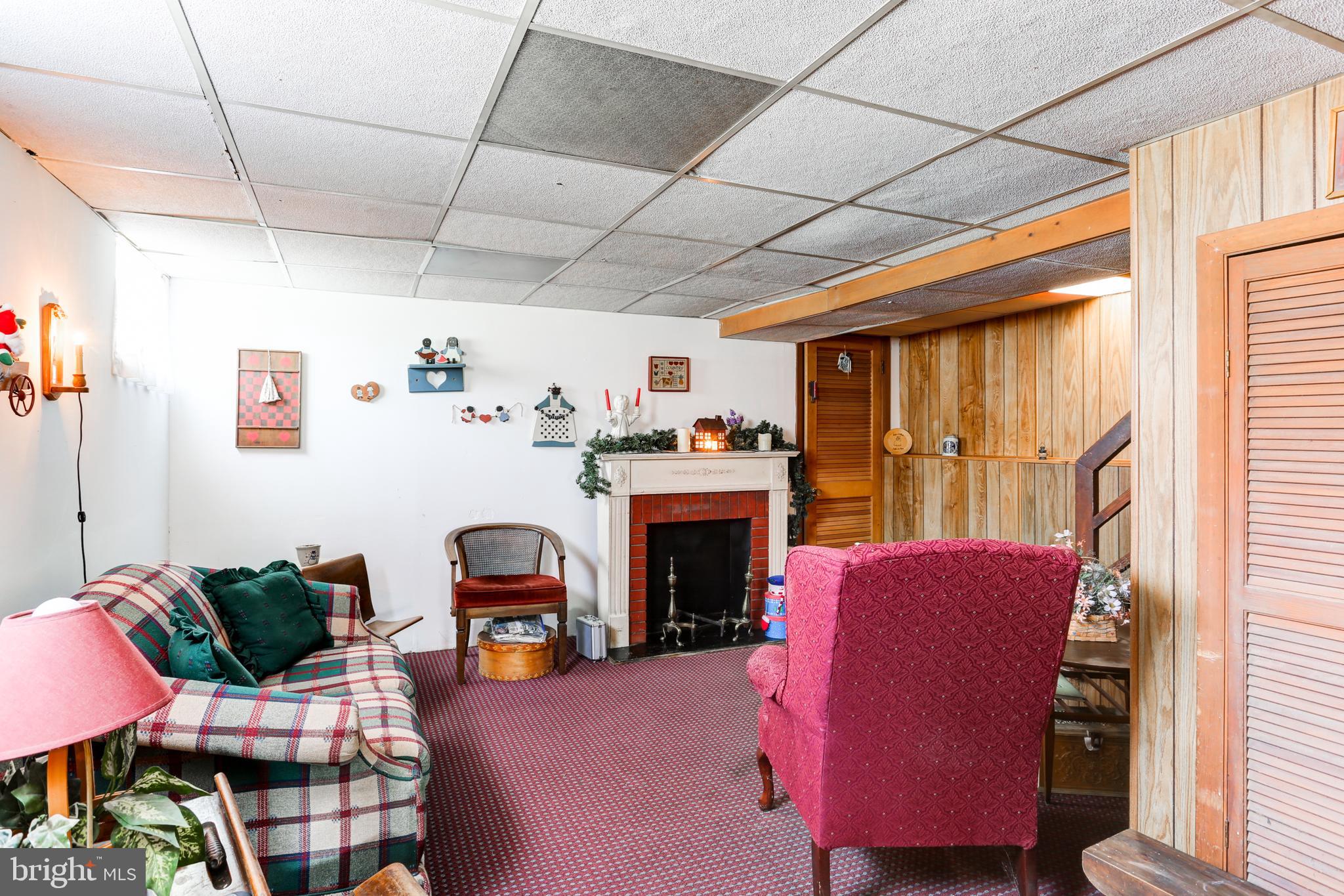 NORTH EAST LANCASTER - Residential