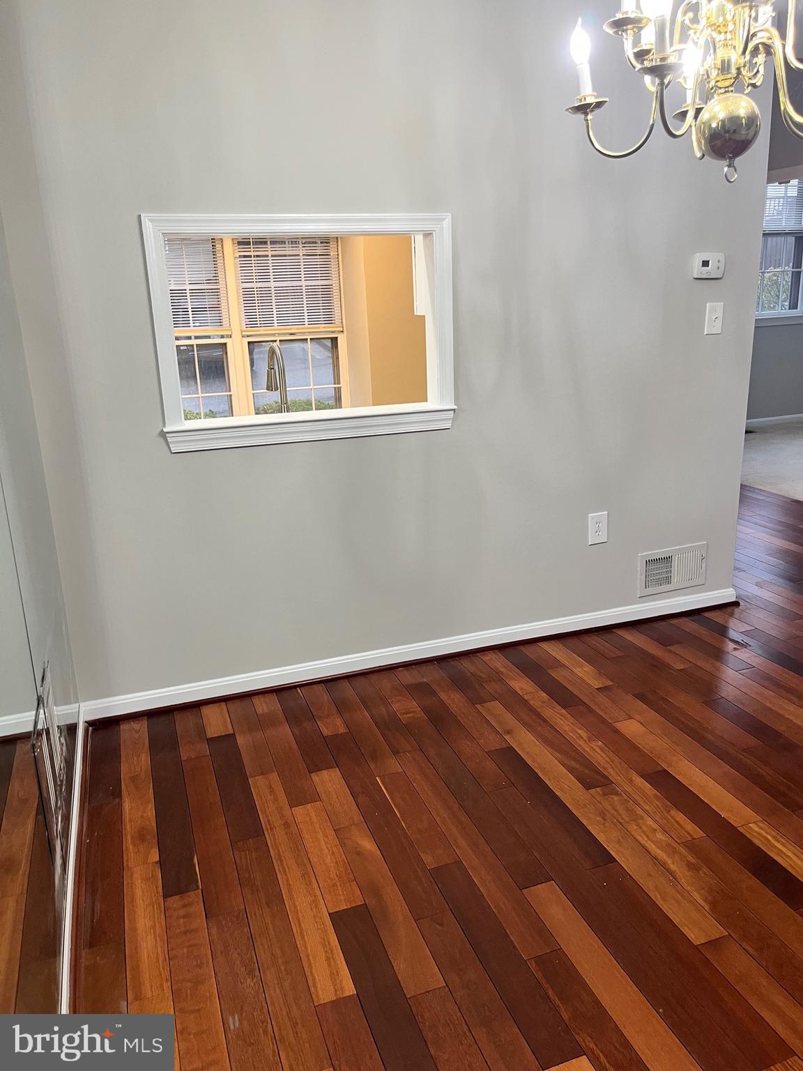 FOREST VIEW - Residential Lease