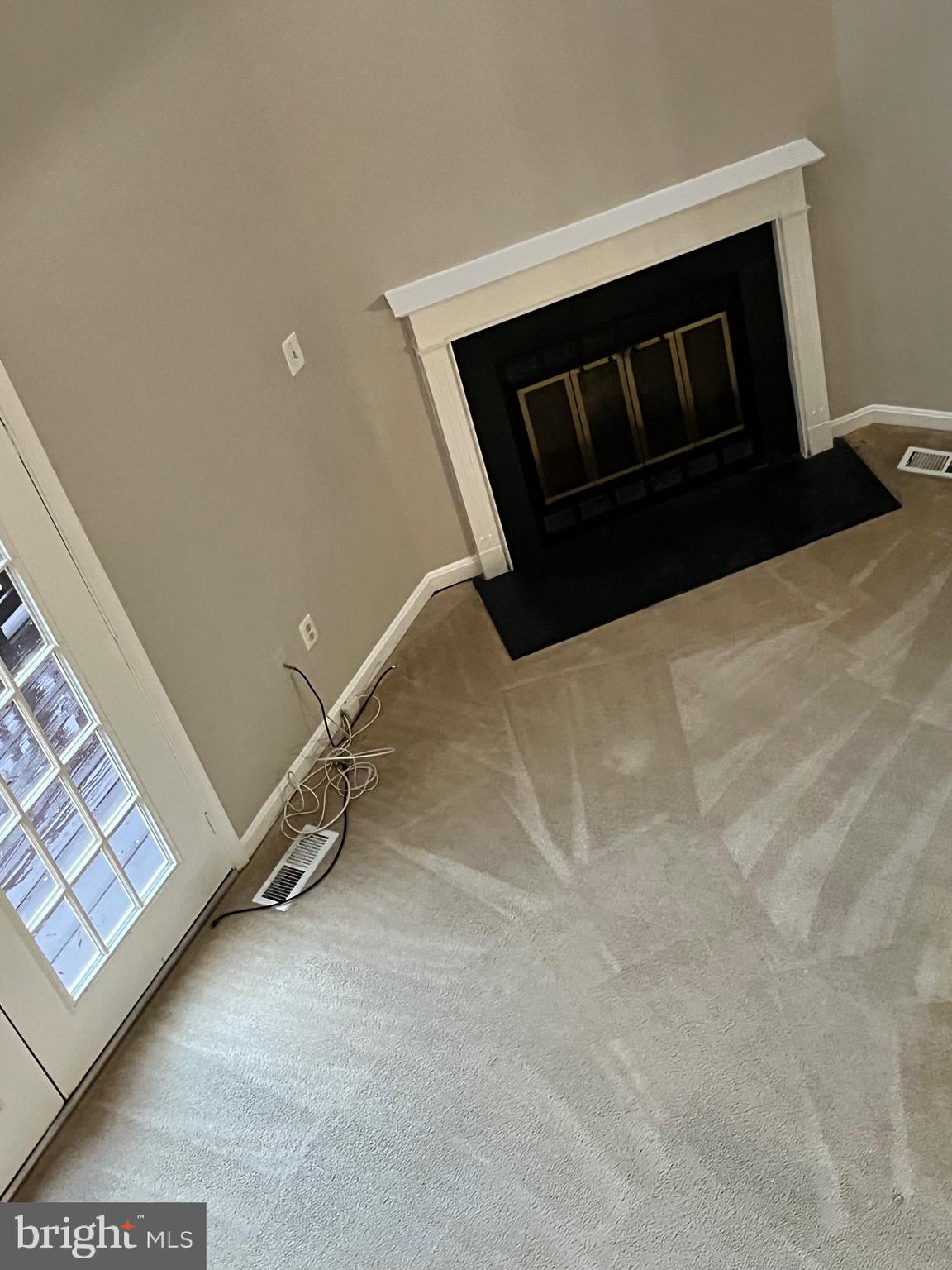 FOREST VIEW - Residential Lease