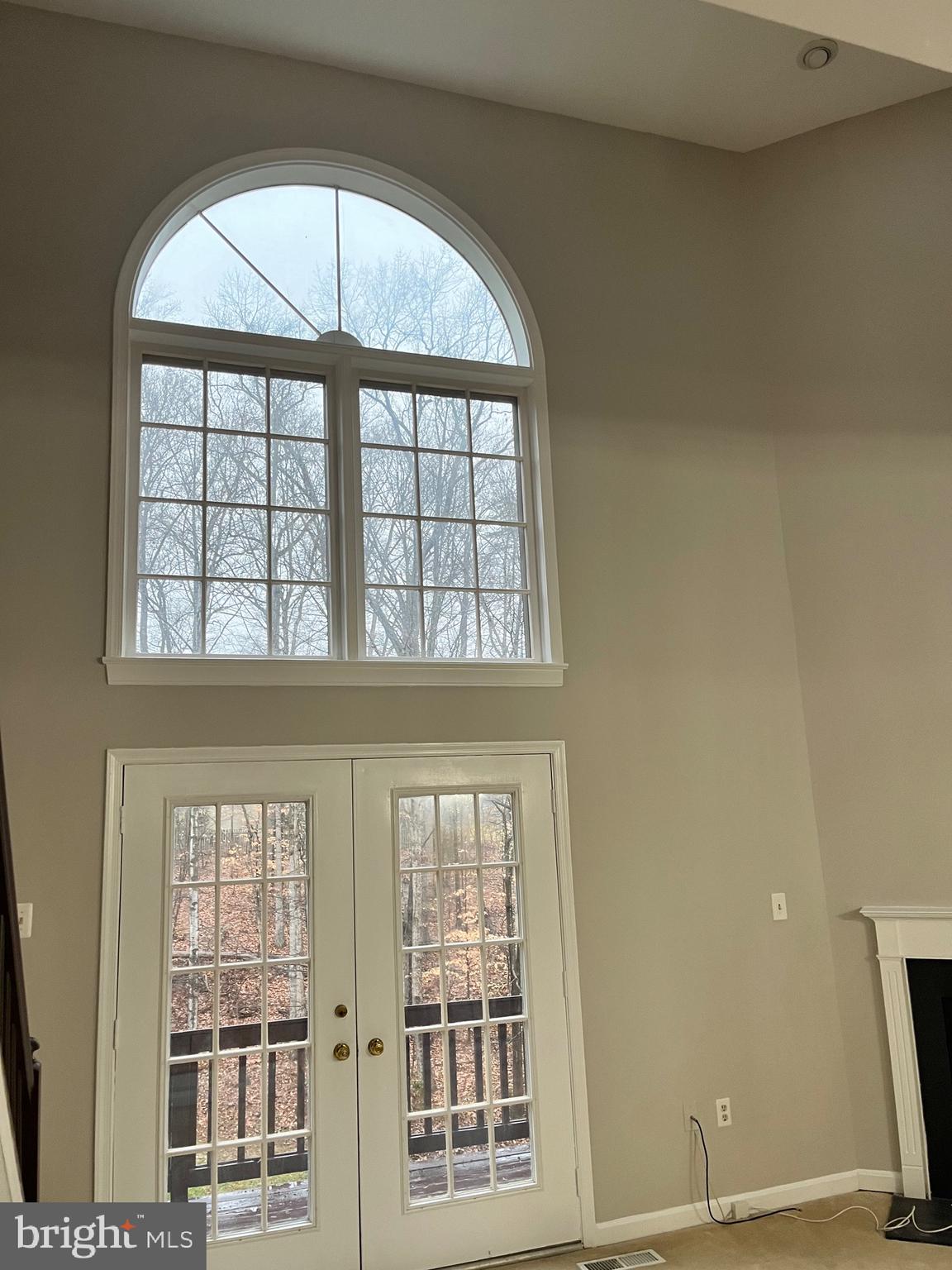 FOREST VIEW - Residential Lease