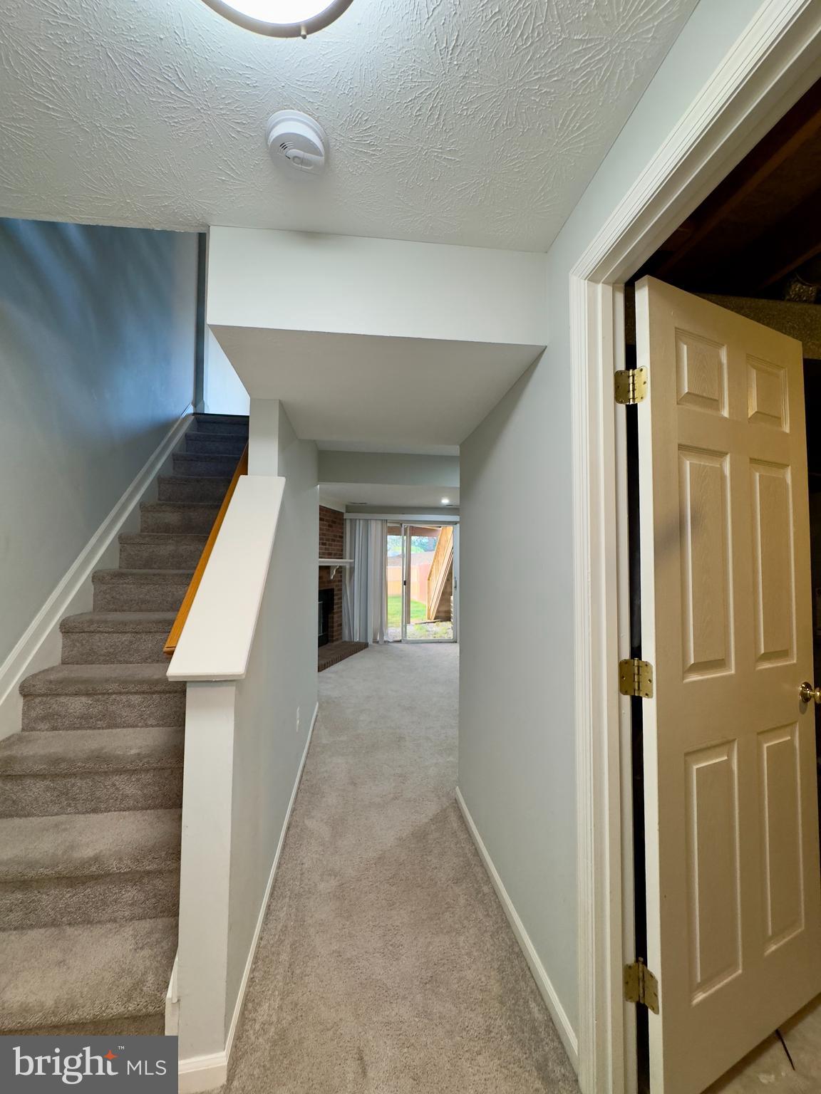 WINDSOR  MILL - Residential Lease