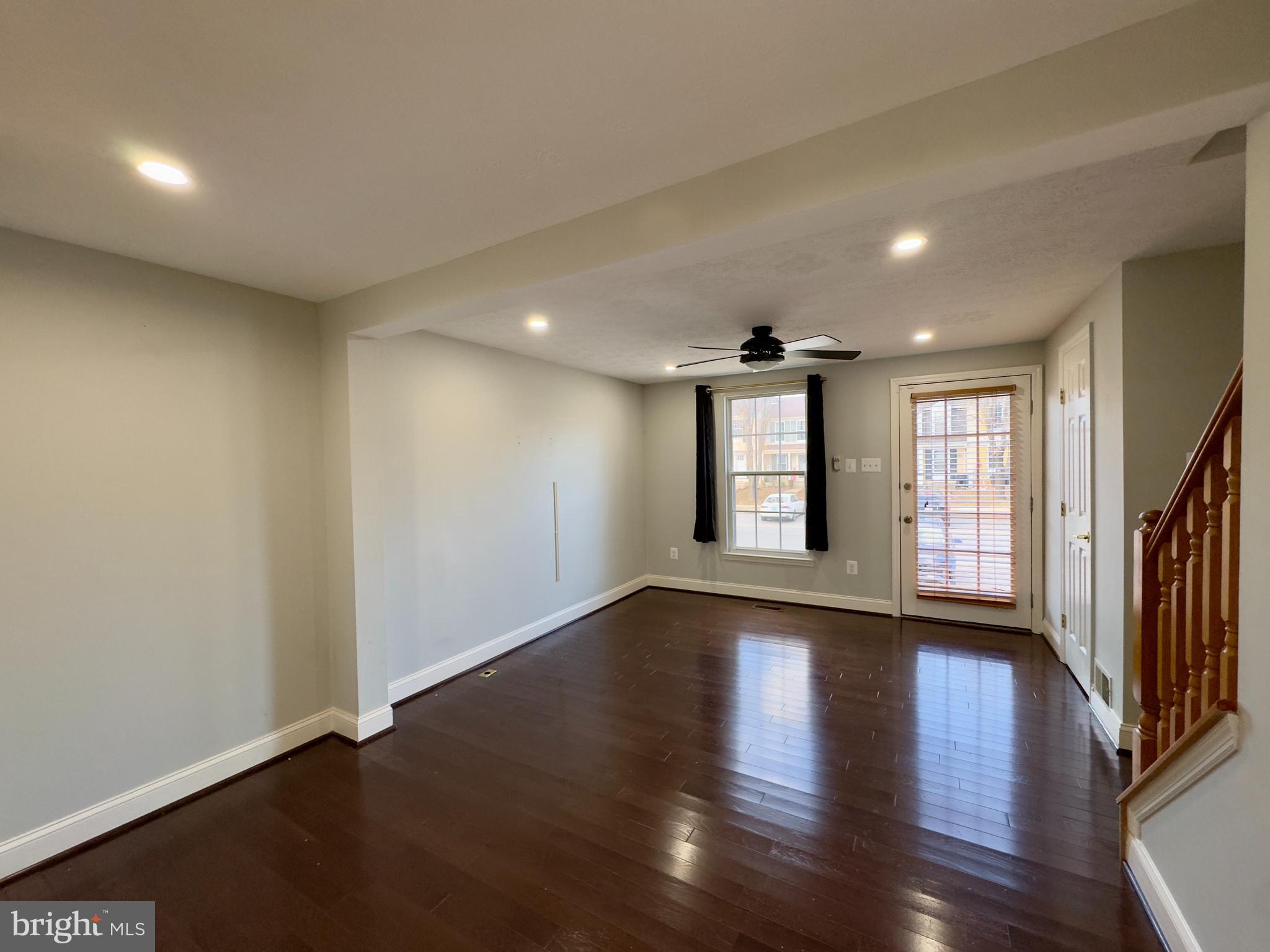 WINDSOR  MILL - Residential Lease