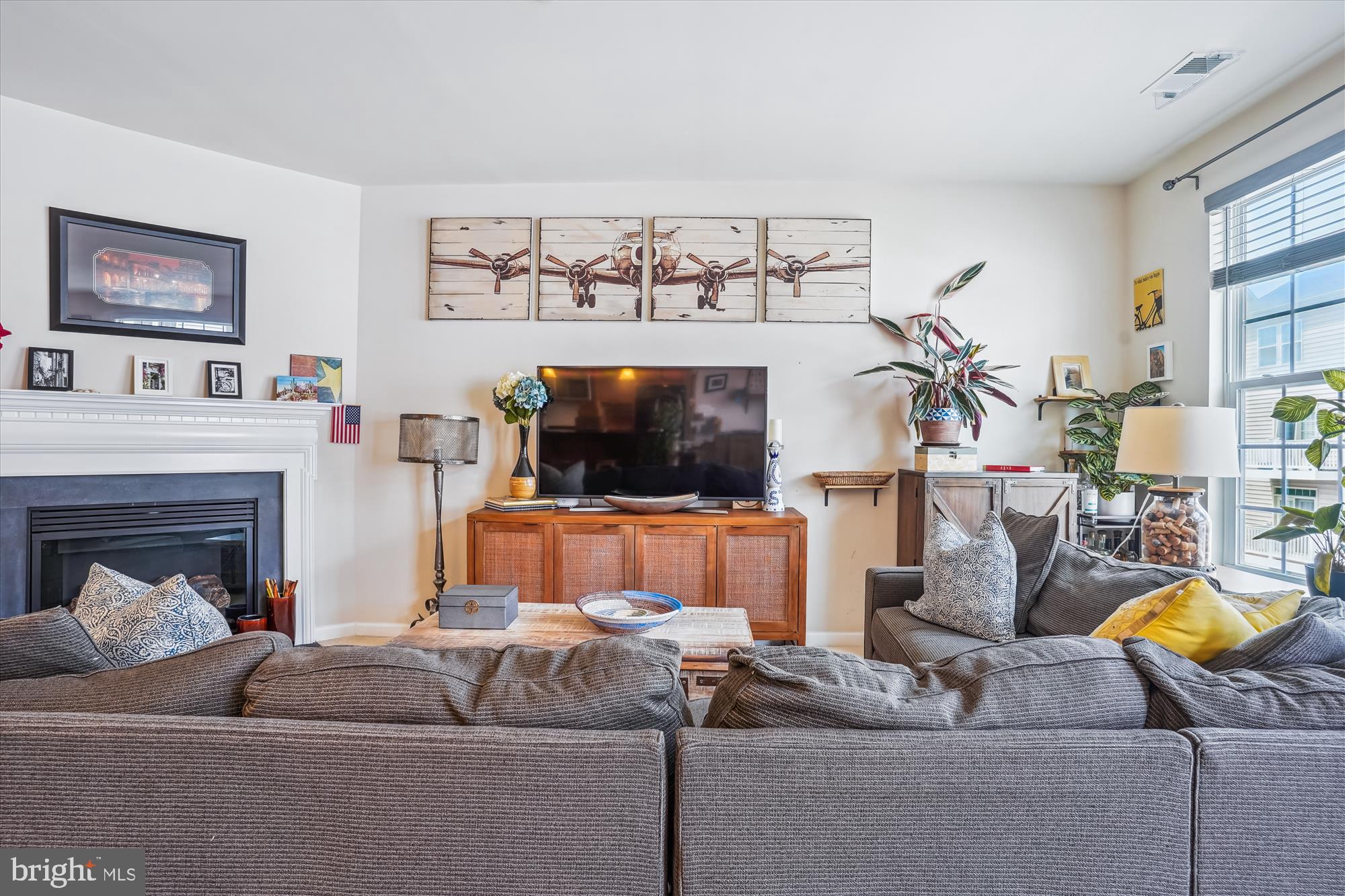 HALL STATION CONDO - Residential