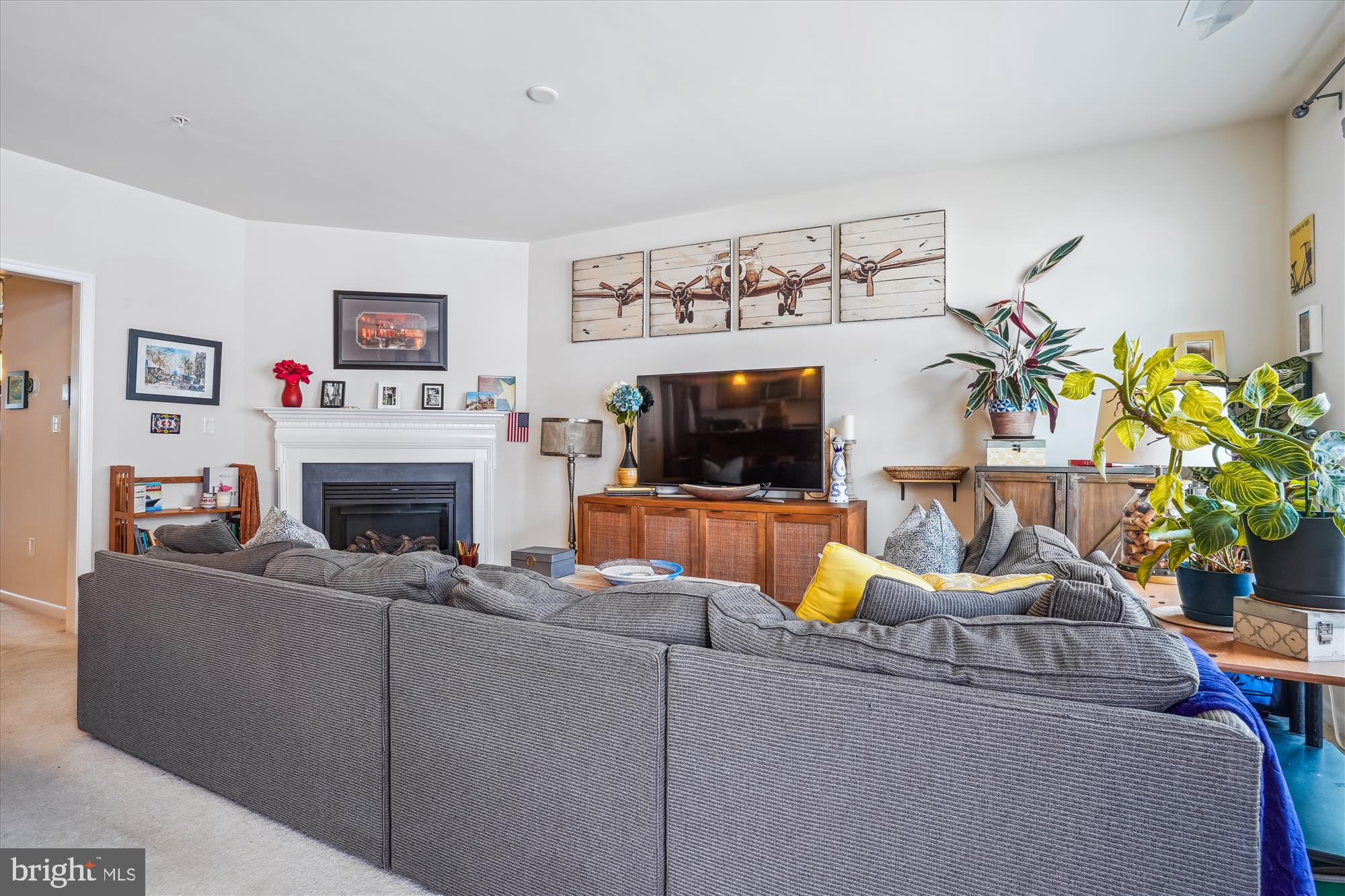 HALL STATION CONDO - Residential