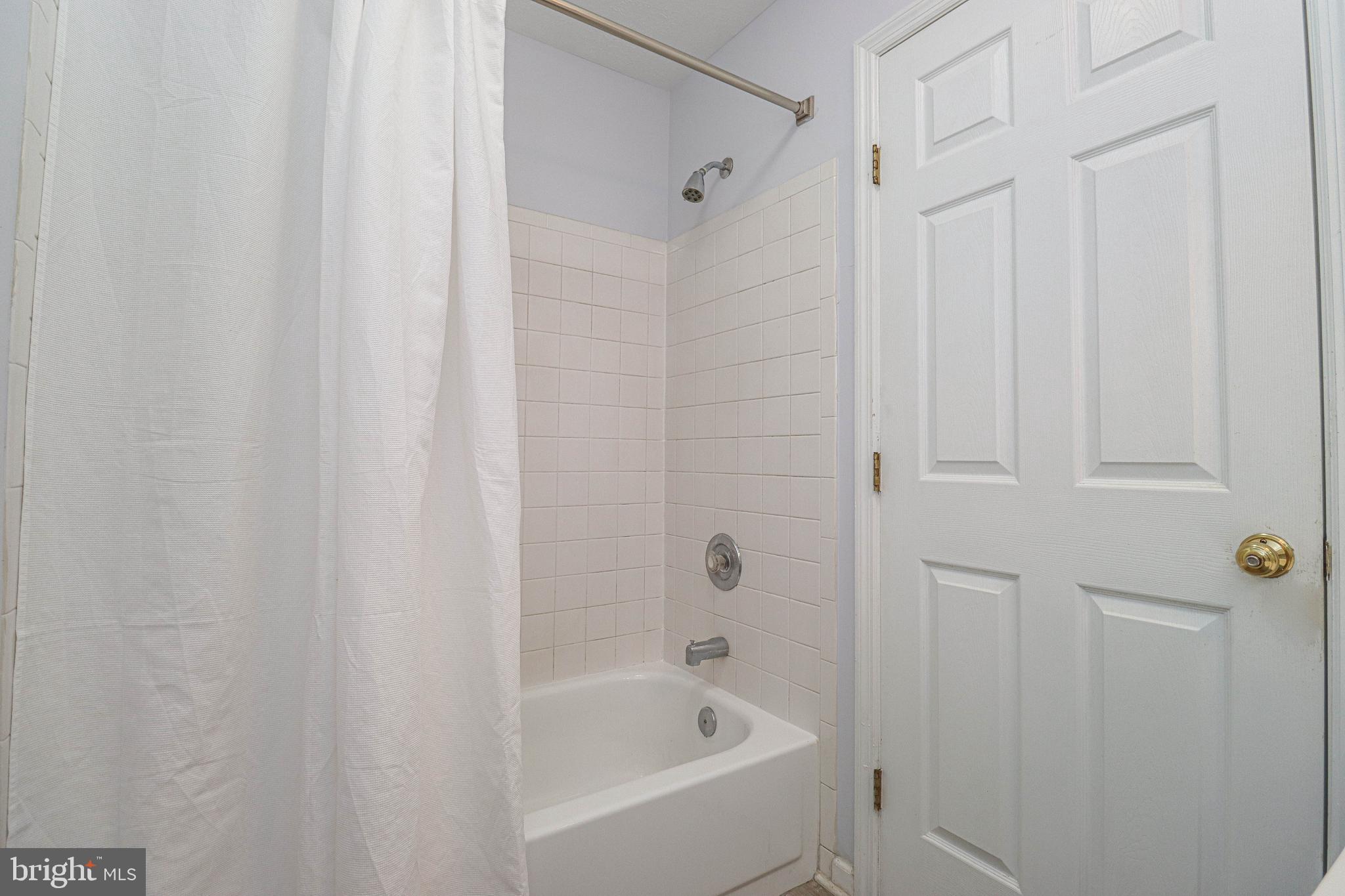 DORADO HILLS - Residential