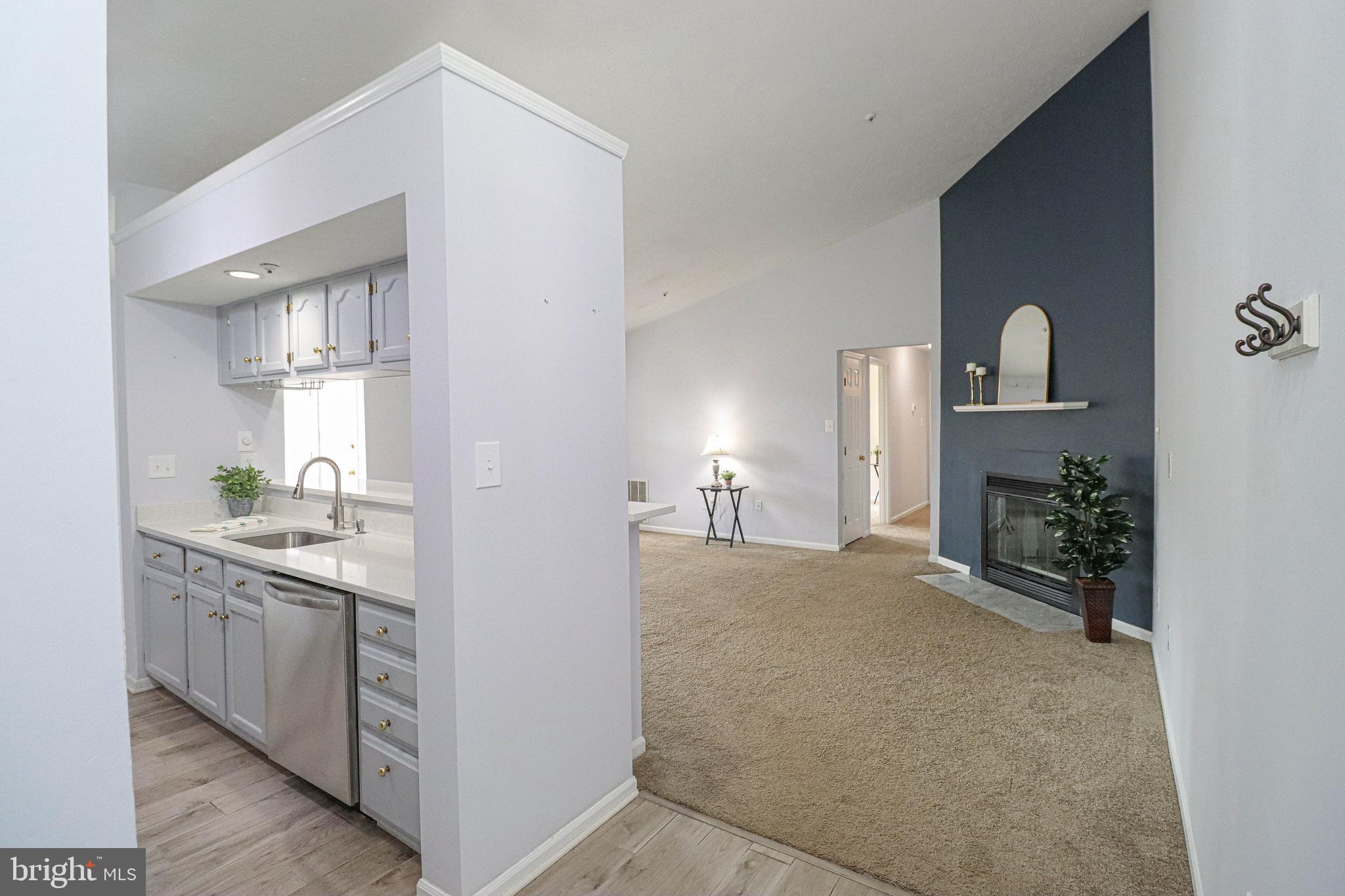 644 BELLE DORA COURT L-12L