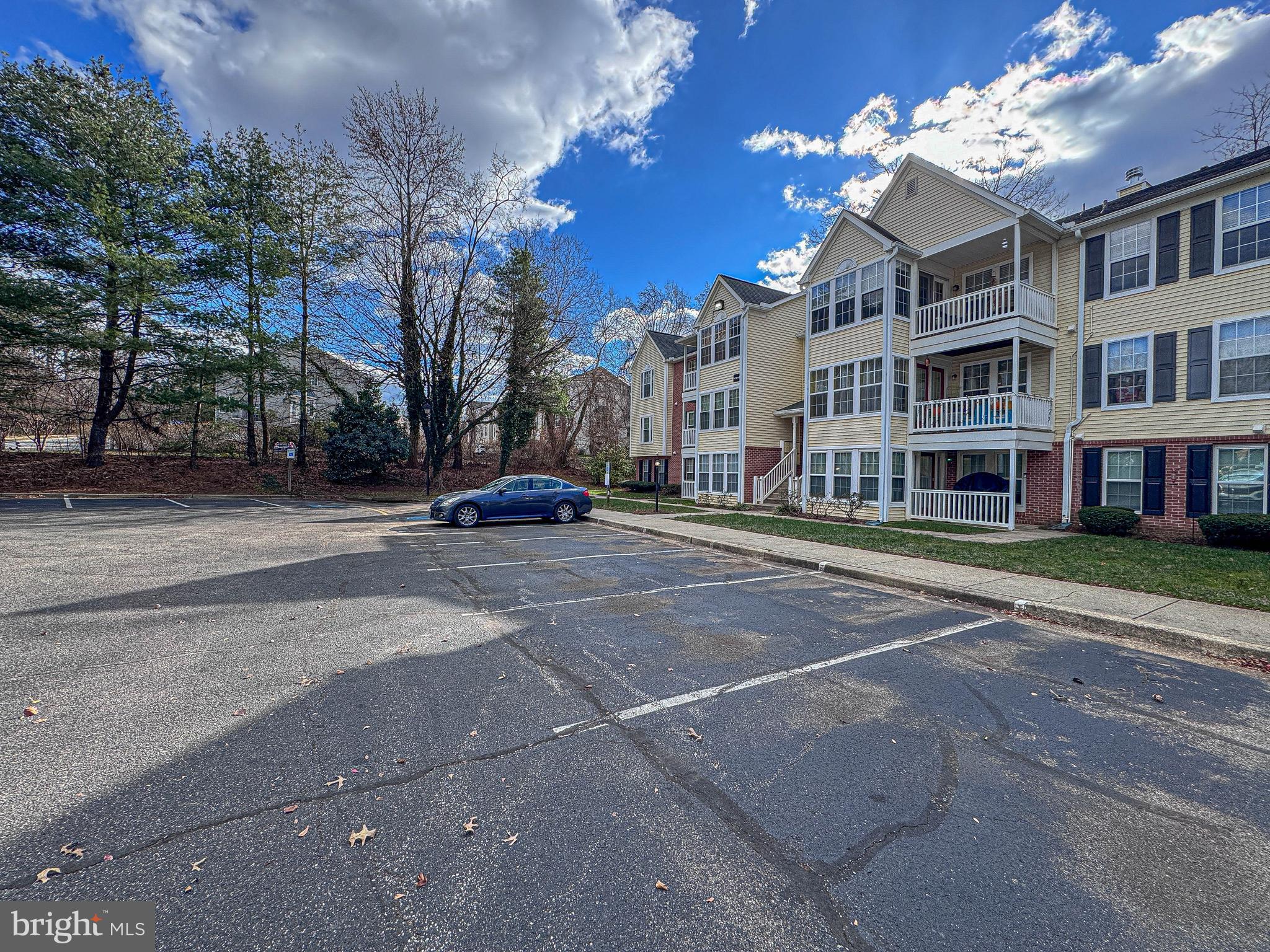 DORADO HILLS - Residential