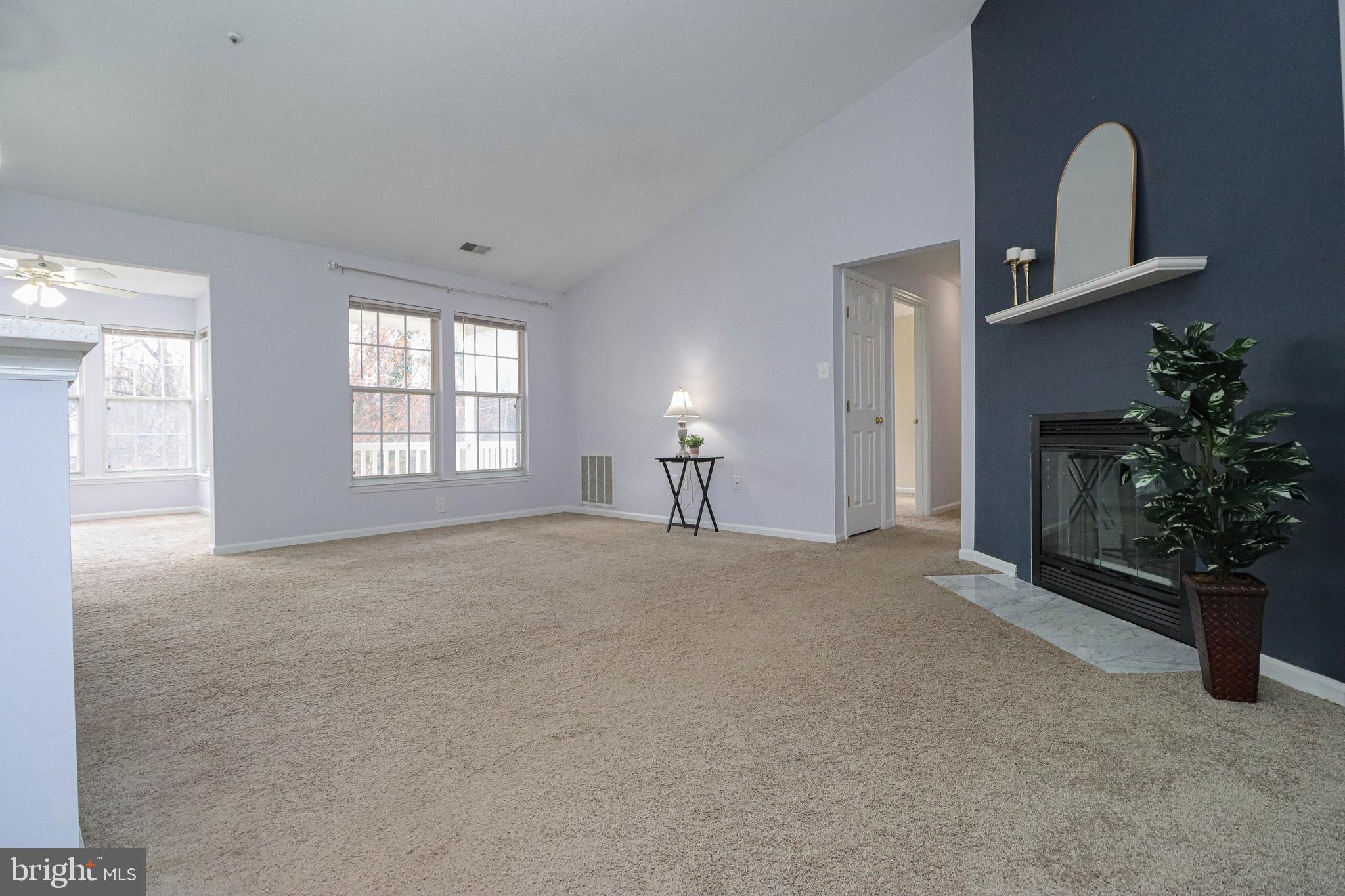 DORADO HILLS - Residential