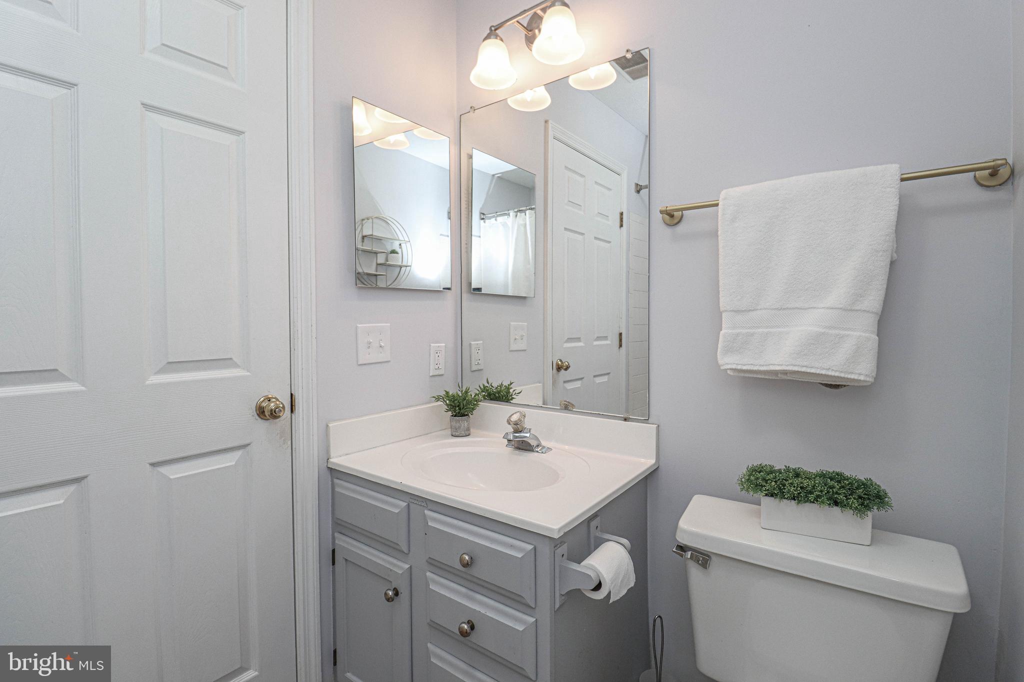 DORADO HILLS - Residential