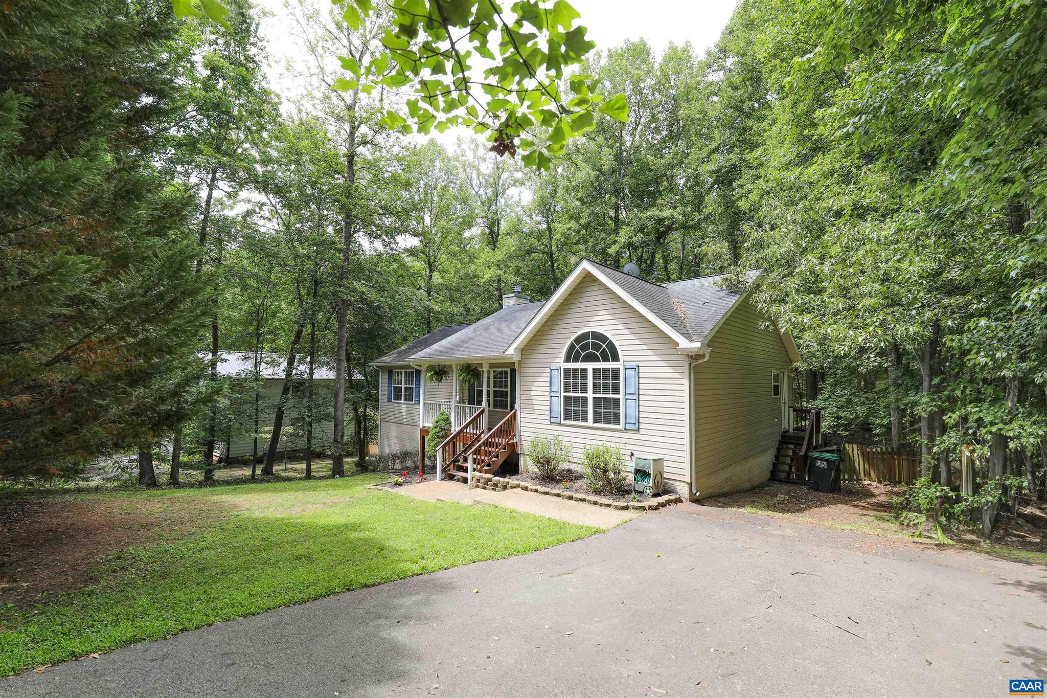 11 SHILOH CT