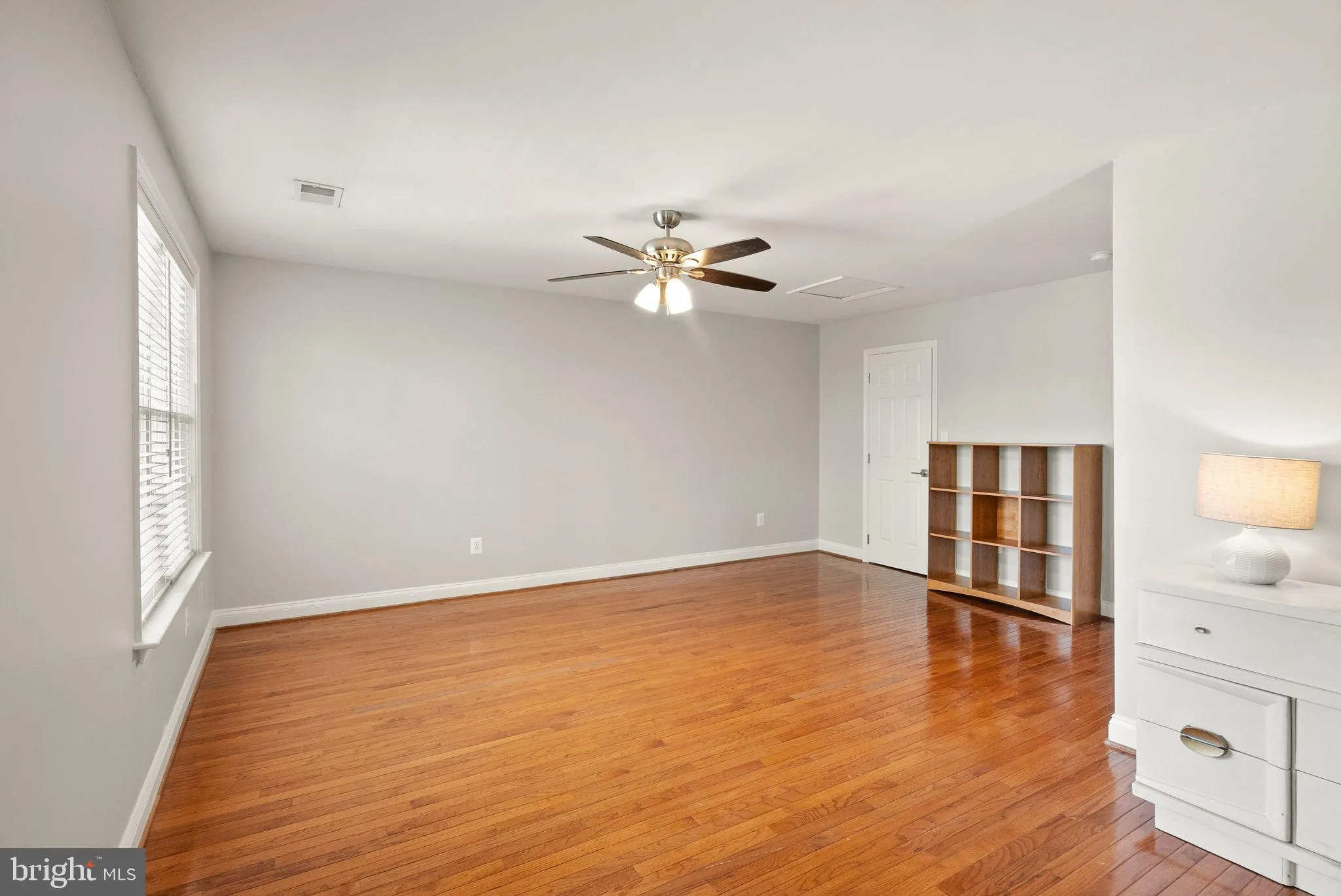 Gainesville, Virginia 20155, United States, 3 Bedrooms Bedrooms, ,3 BathroomsBathrooms,Residential,Coming Soon,228643