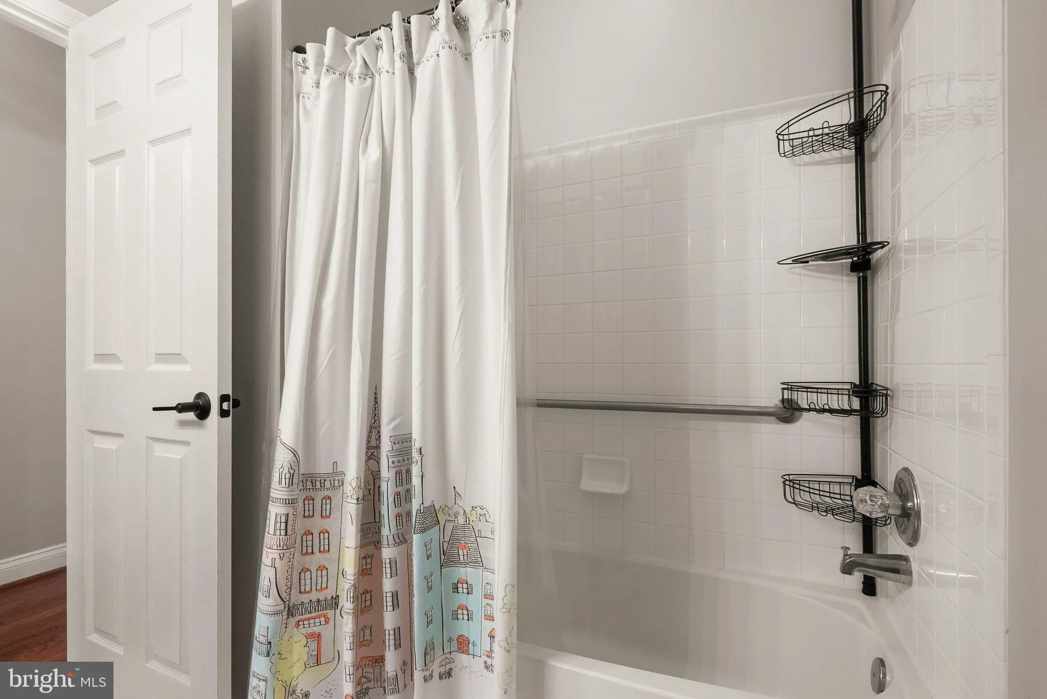 Gainesville, Virginia 20155, United States, 3 Bedrooms Bedrooms, ,3 BathroomsBathrooms,Residential,Coming Soon,228643