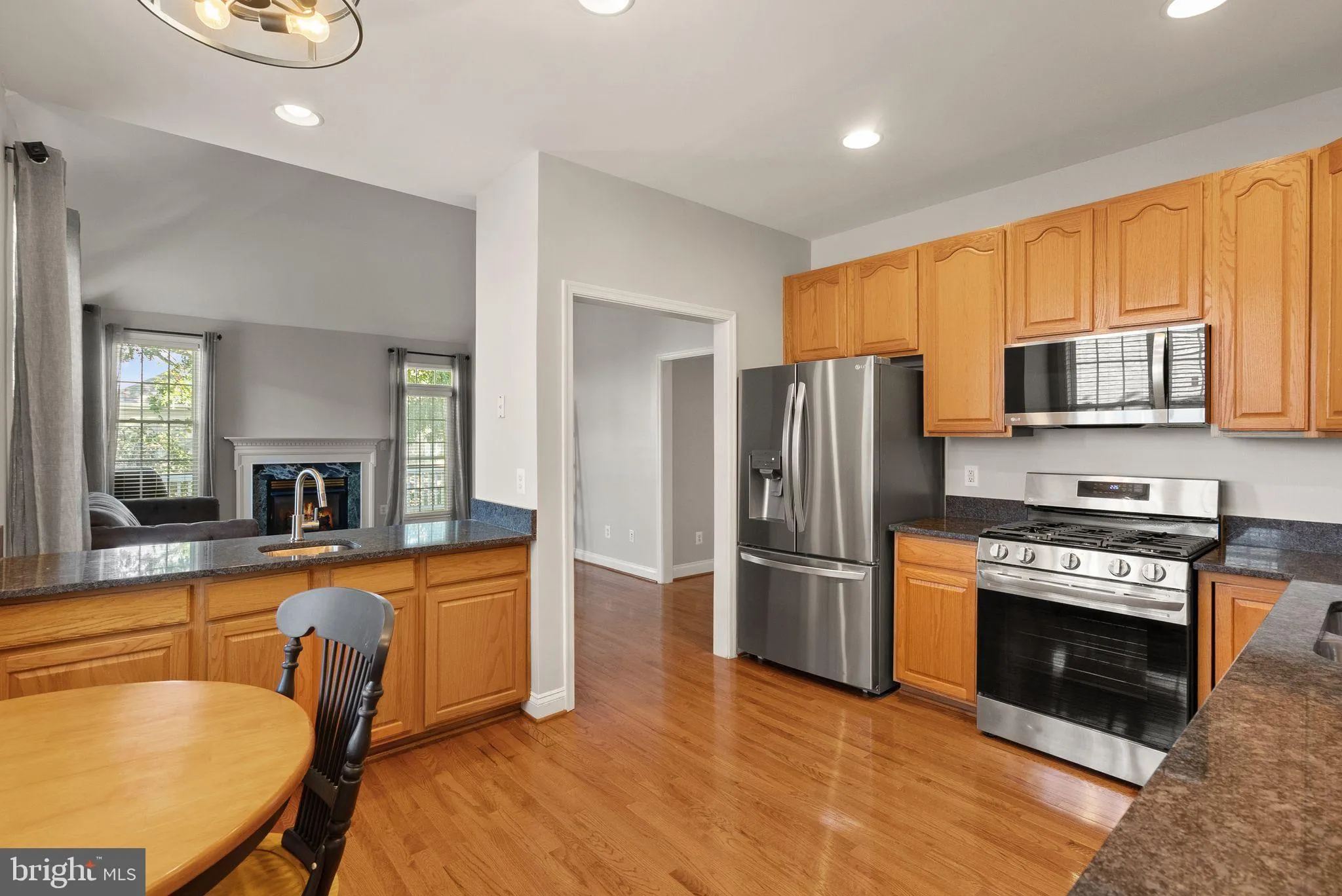 Gainesville, Virginia 20155, United States, 3 Bedrooms Bedrooms, ,3 BathroomsBathrooms,Residential,Coming Soon,228643