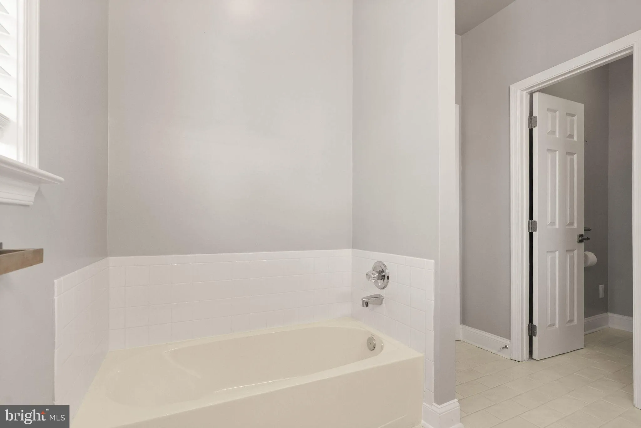 Gainesville, Virginia 20155, United States, 3 Bedrooms Bedrooms, ,3 BathroomsBathrooms,Residential,Coming Soon,228643