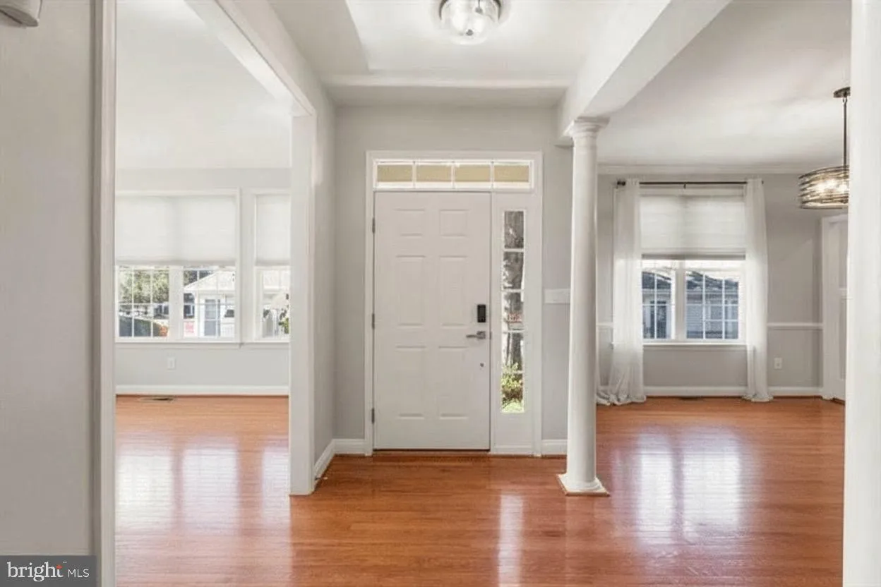 Gainesville, Virginia 20155, United States, 3 Bedrooms Bedrooms, ,3 BathroomsBathrooms,Residential,Coming Soon,228643