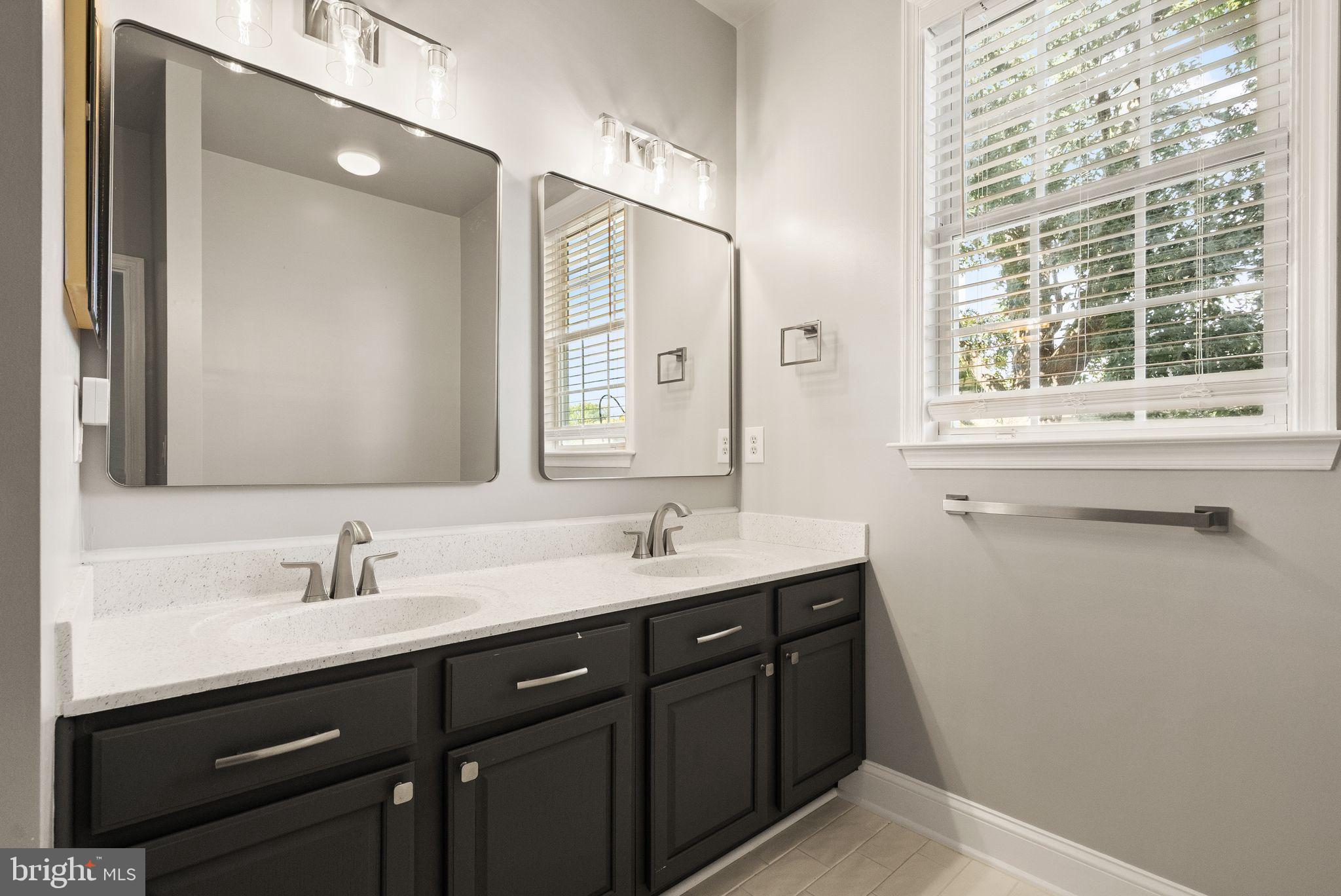 HERITAGE HUNT - Residential