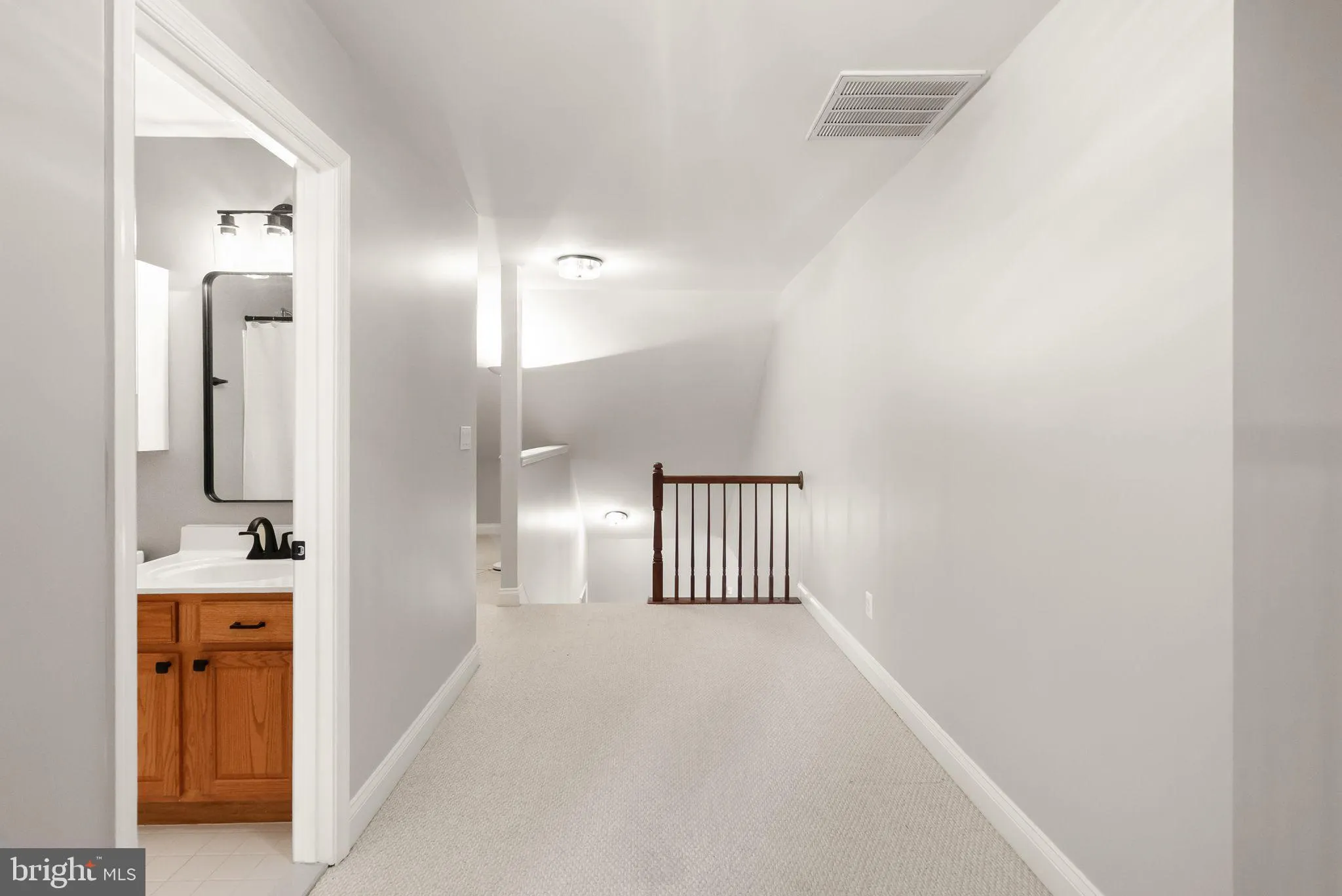 Gainesville, Virginia 20155, United States, 3 Bedrooms Bedrooms, ,3 BathroomsBathrooms,Residential,Coming Soon,228643