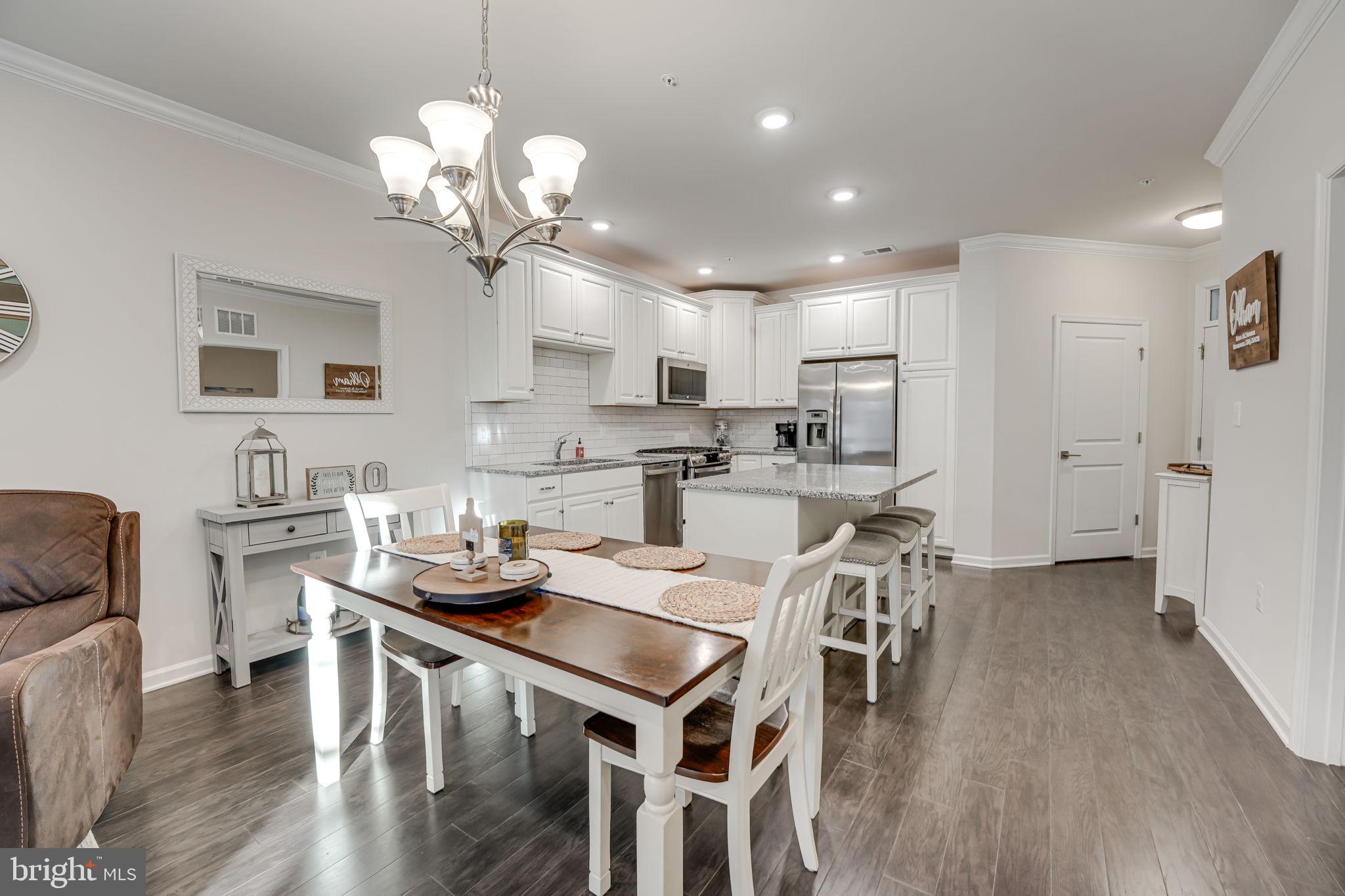 LOUDOUN VALLEY RIDGES - Residential