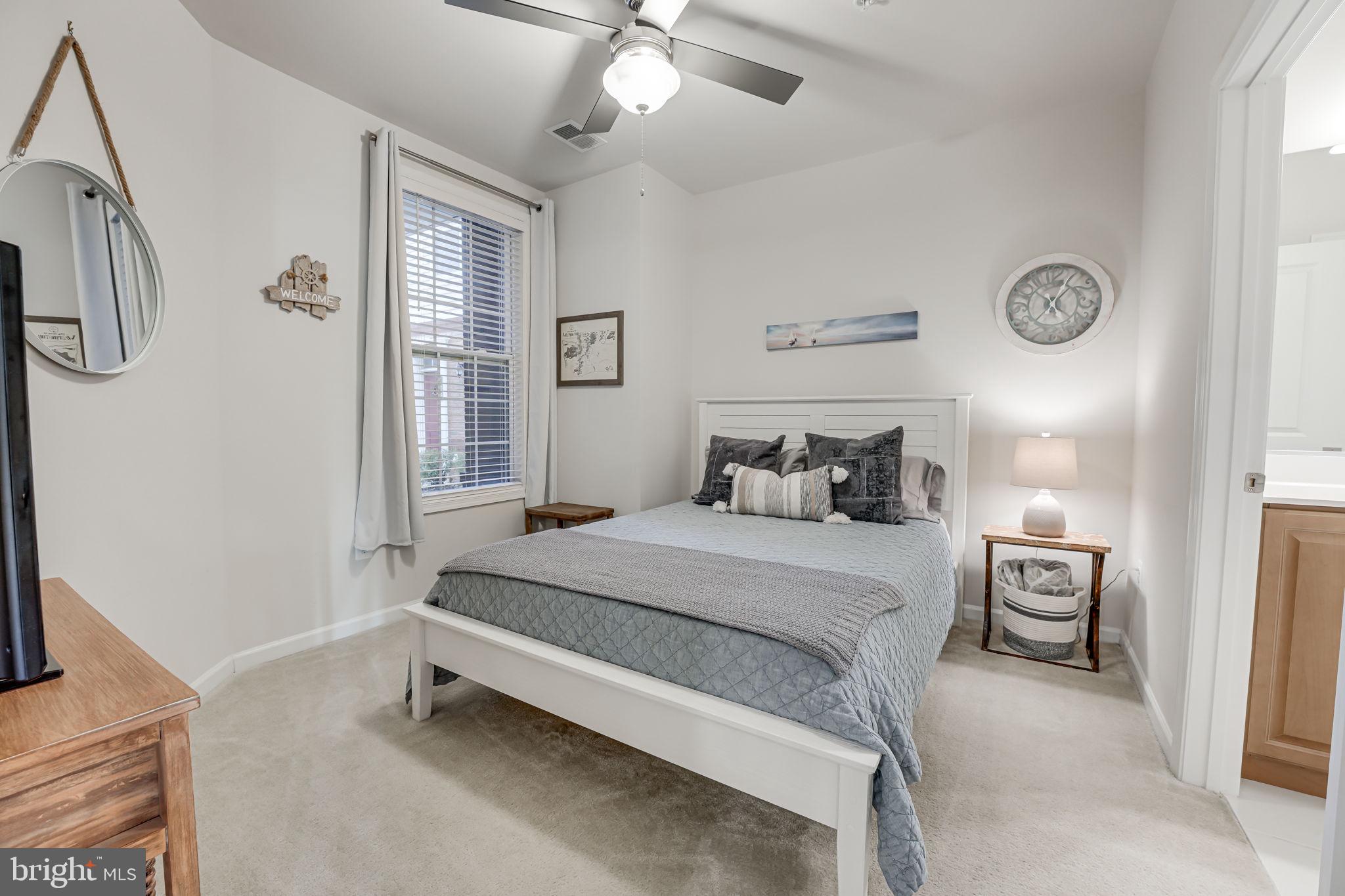 LOUDOUN VALLEY RIDGES - Residential