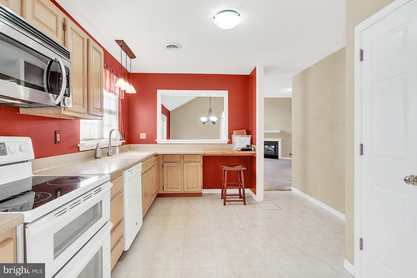 STONE HILL FARMS - Residential