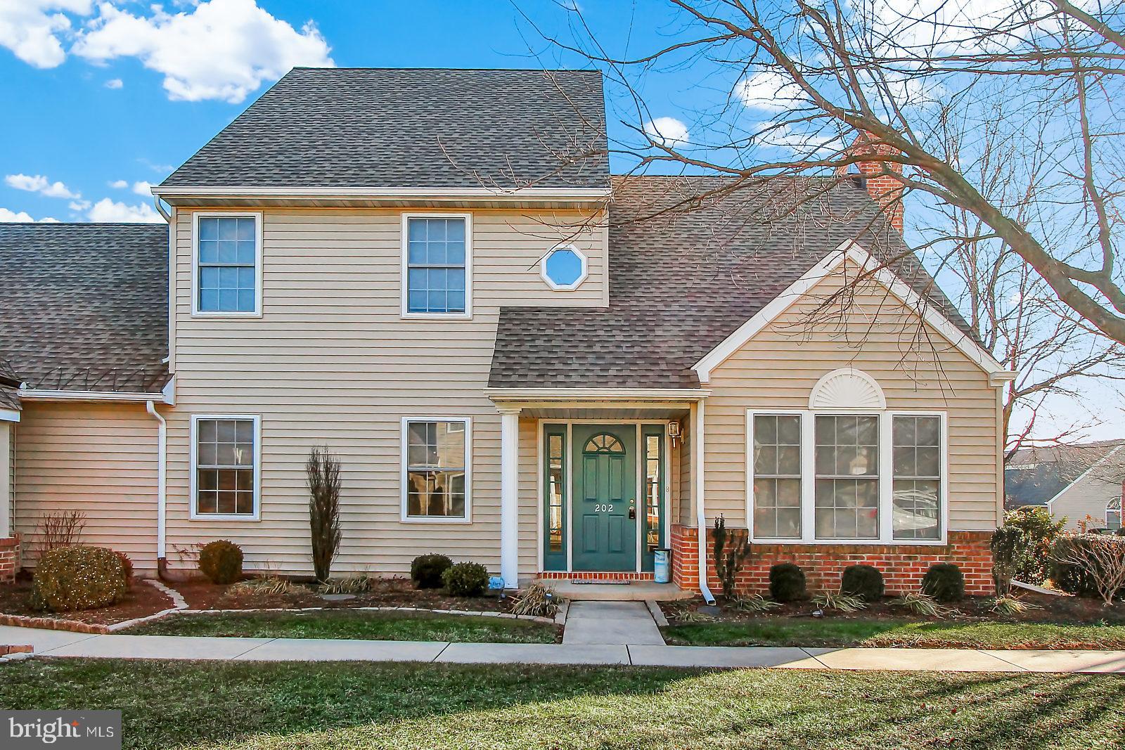 STONE HILL FARMS - Residential