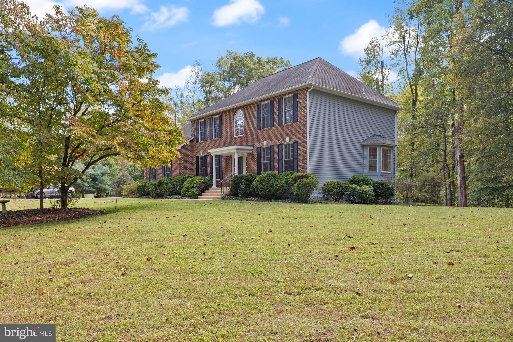 8901 BROOKRIDGE DRIVE