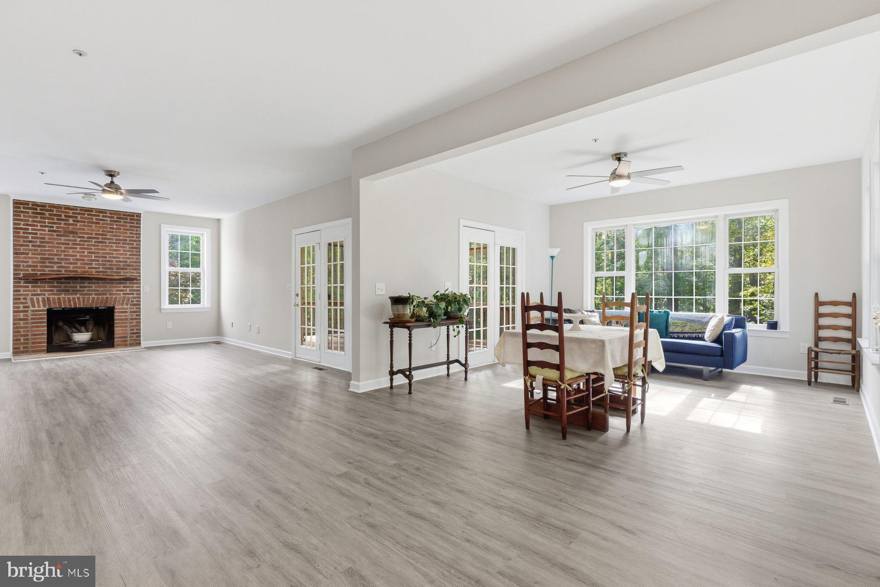 BROOKRIDGE MANOR - Residential