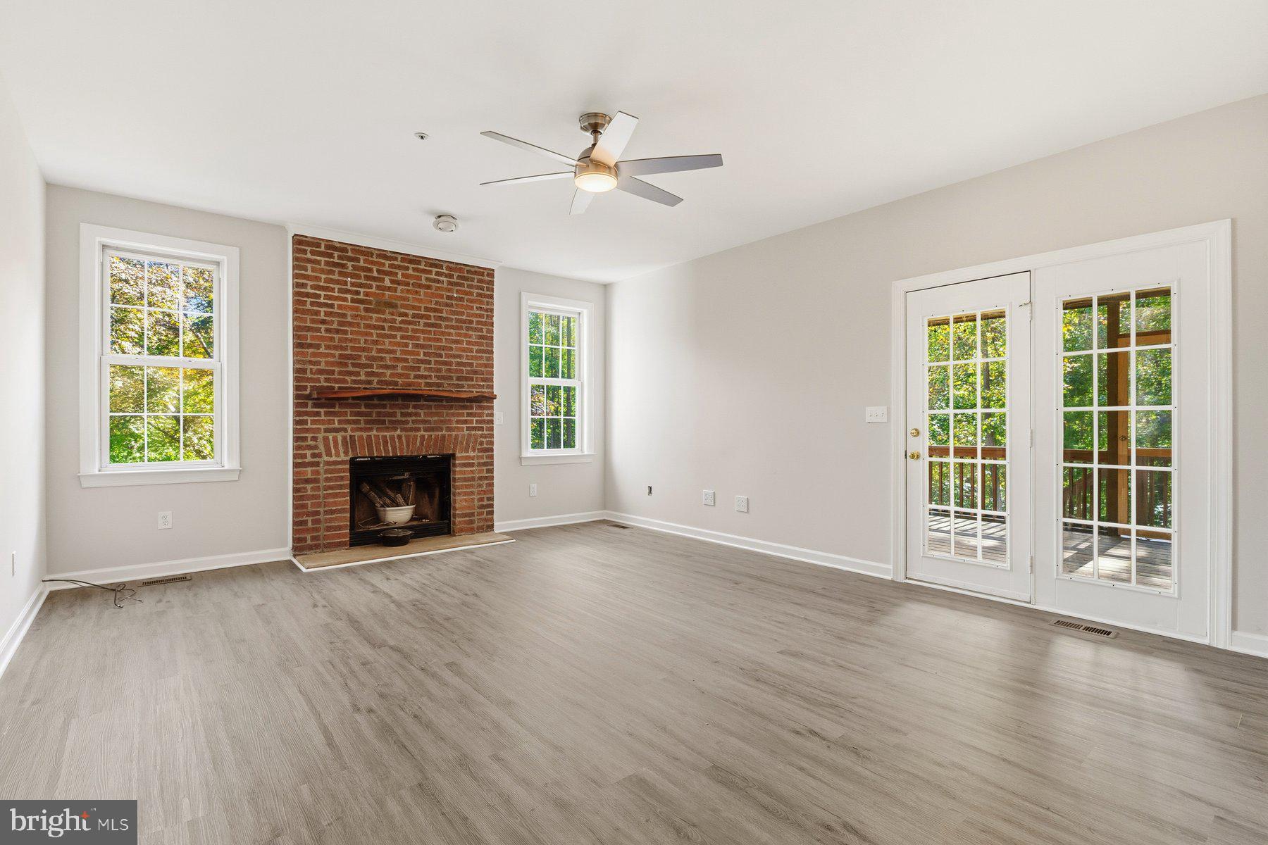 BROOKRIDGE MANOR - Residential