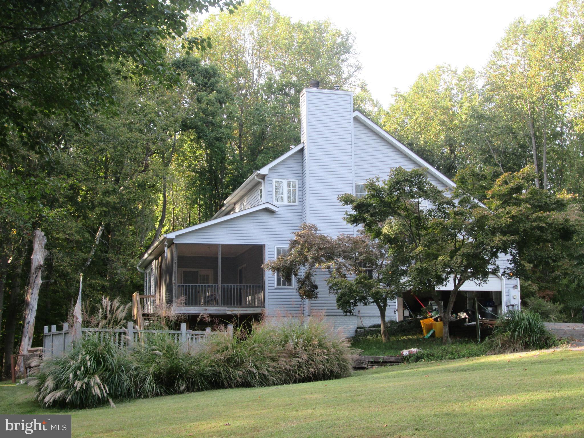 8901 BROOKRIDGE DRIVE