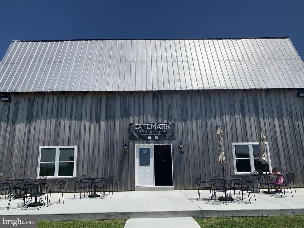 BROOKRIDGE MANOR - Residential