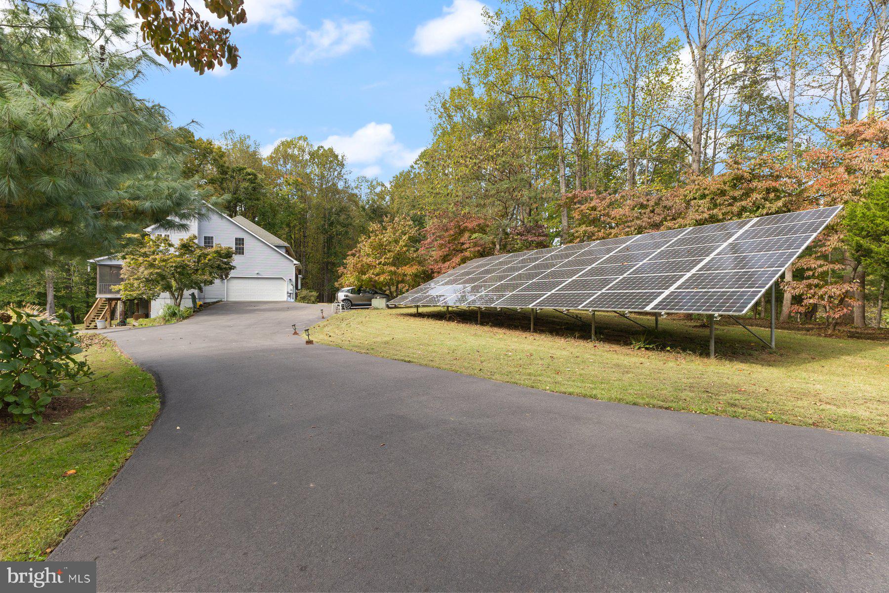 BROOKRIDGE MANOR - Residential