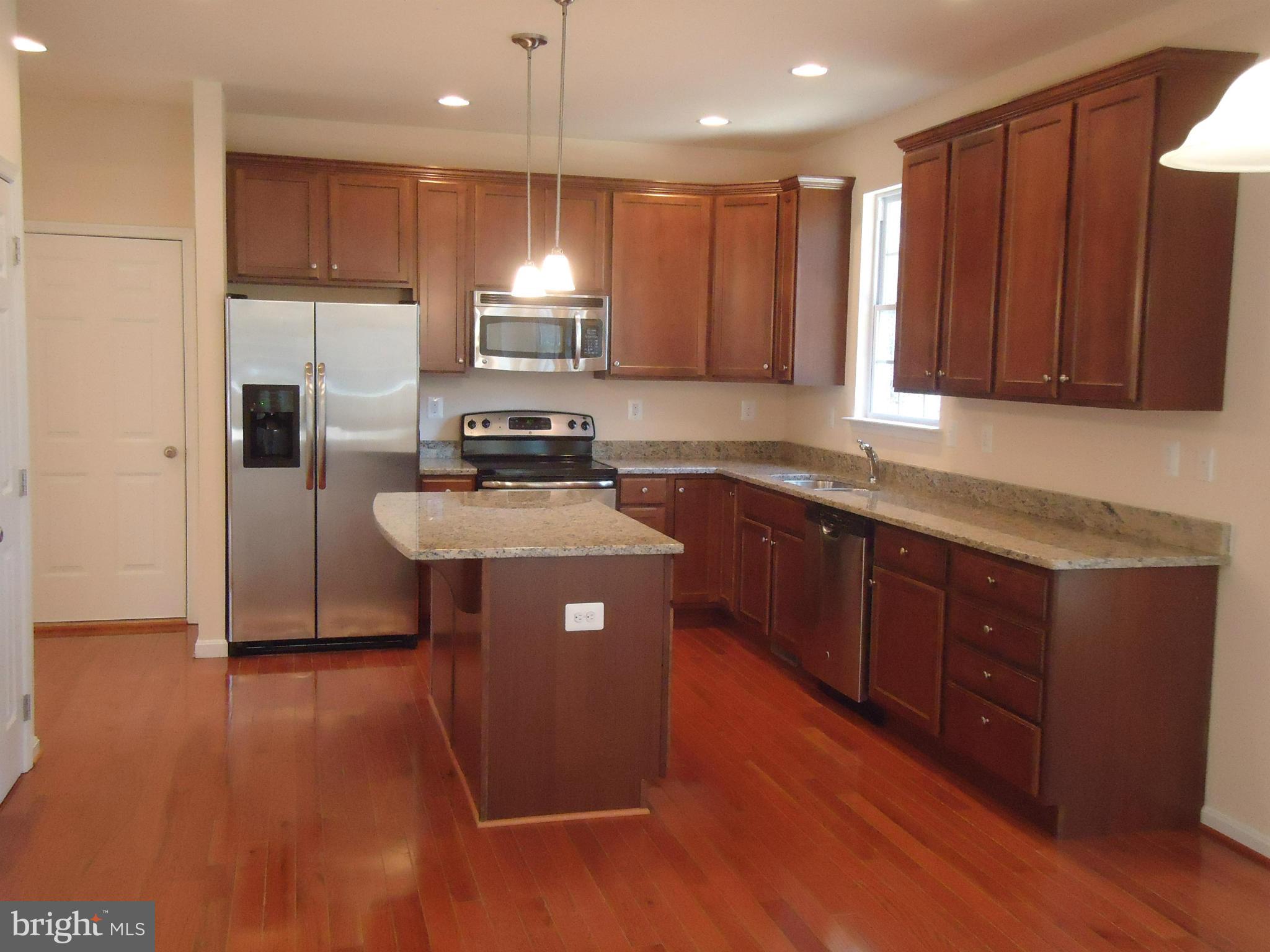 TOMAKOKIN CREEK FARMSTEAD - Residential