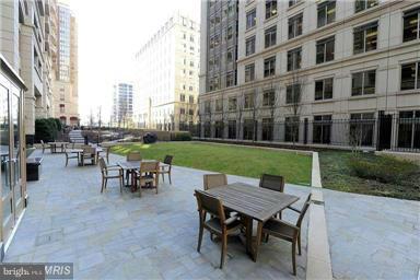 LIBERTY CENTER - Residential