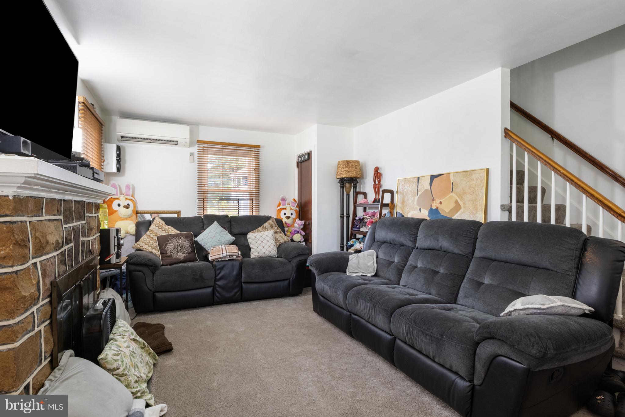 HARRISBURG - Residential