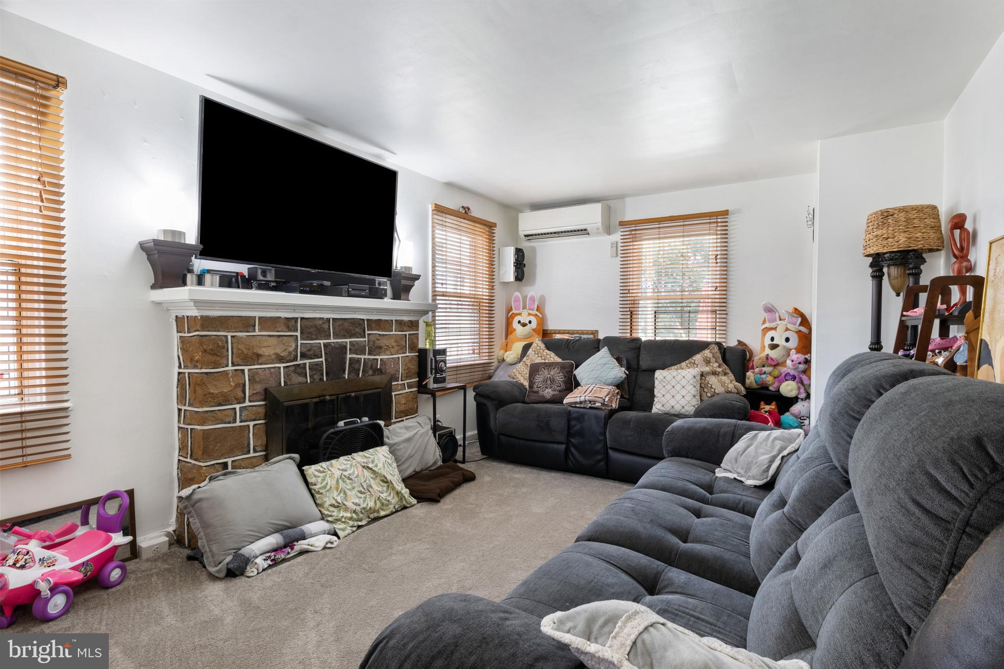 HARRISBURG - Residential