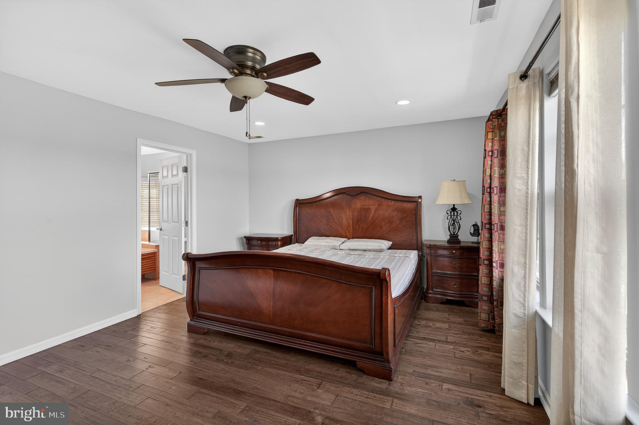 APPLECROSS - Residential