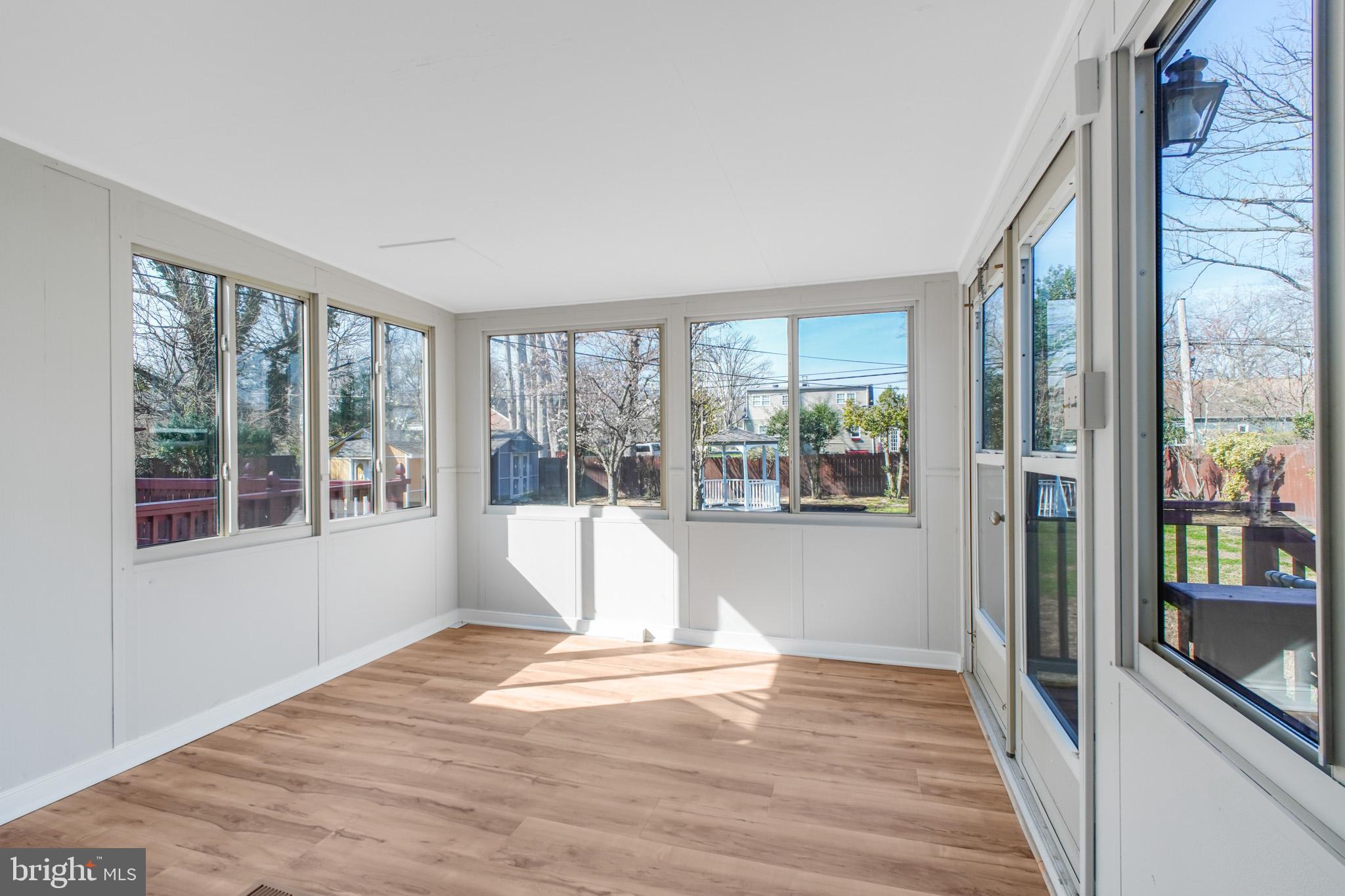 HAMPSTEAD VILLAGE - Residential