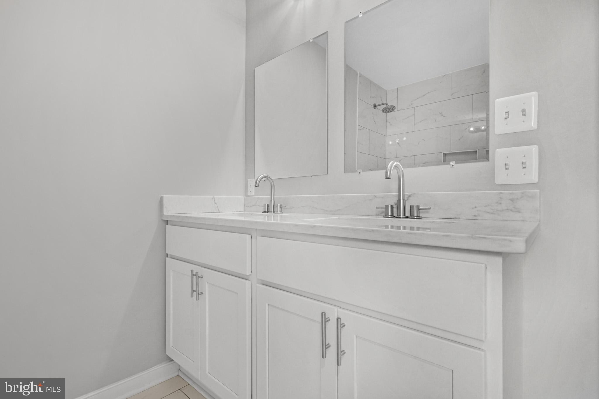 HAMPSTEAD VILLAGE - Residential